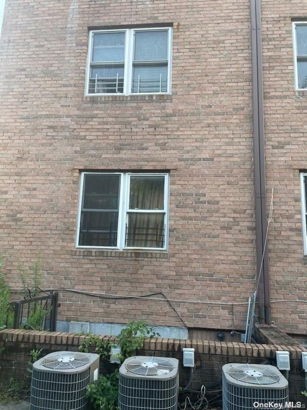 Single Family Barbey Brooklyn, NY 11207, MLS-816792-7