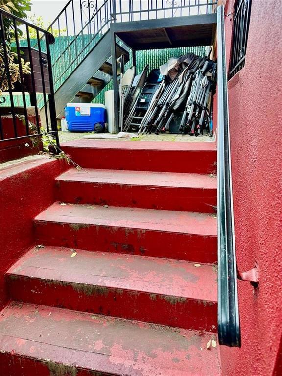 Single Family 102  Brooklyn, NY 11236, MLS-816800-24