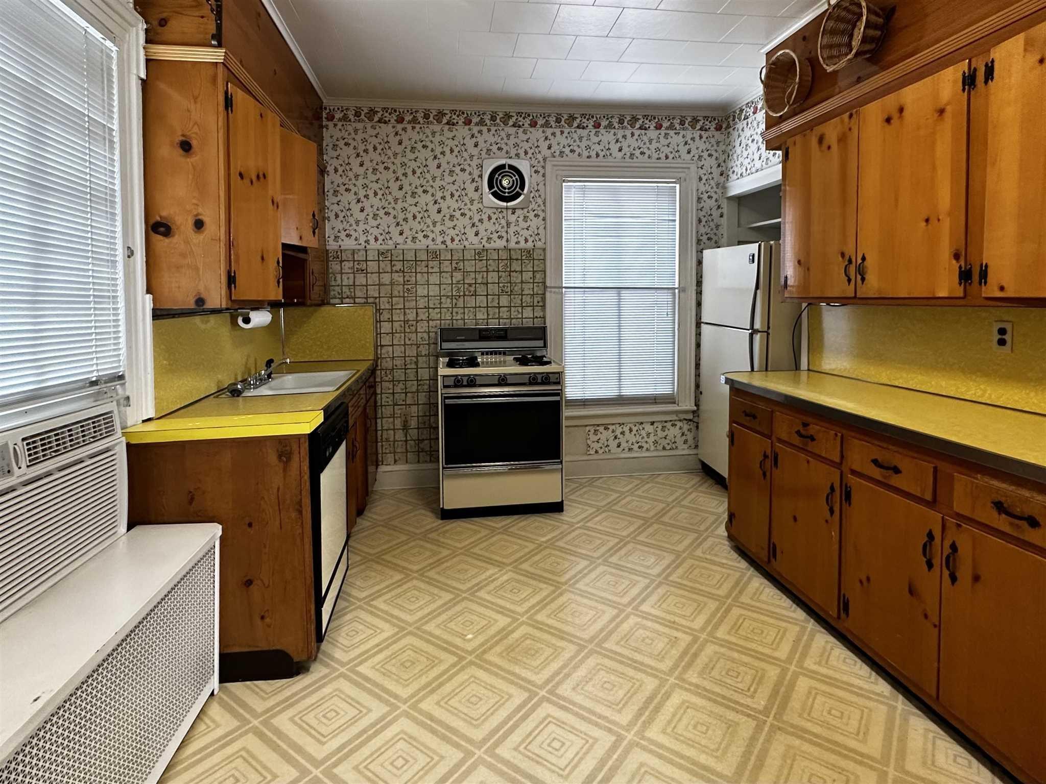 Single Family Montgomery  Dutchess County, NY 12601, MLS-816801-9