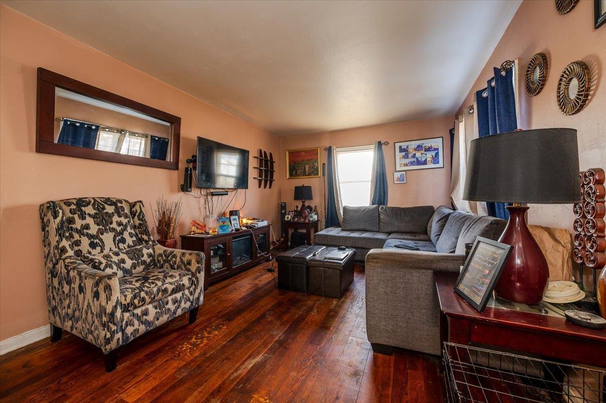 Single Family 10th  Westchester County, NY 10550, MLS-816855-3