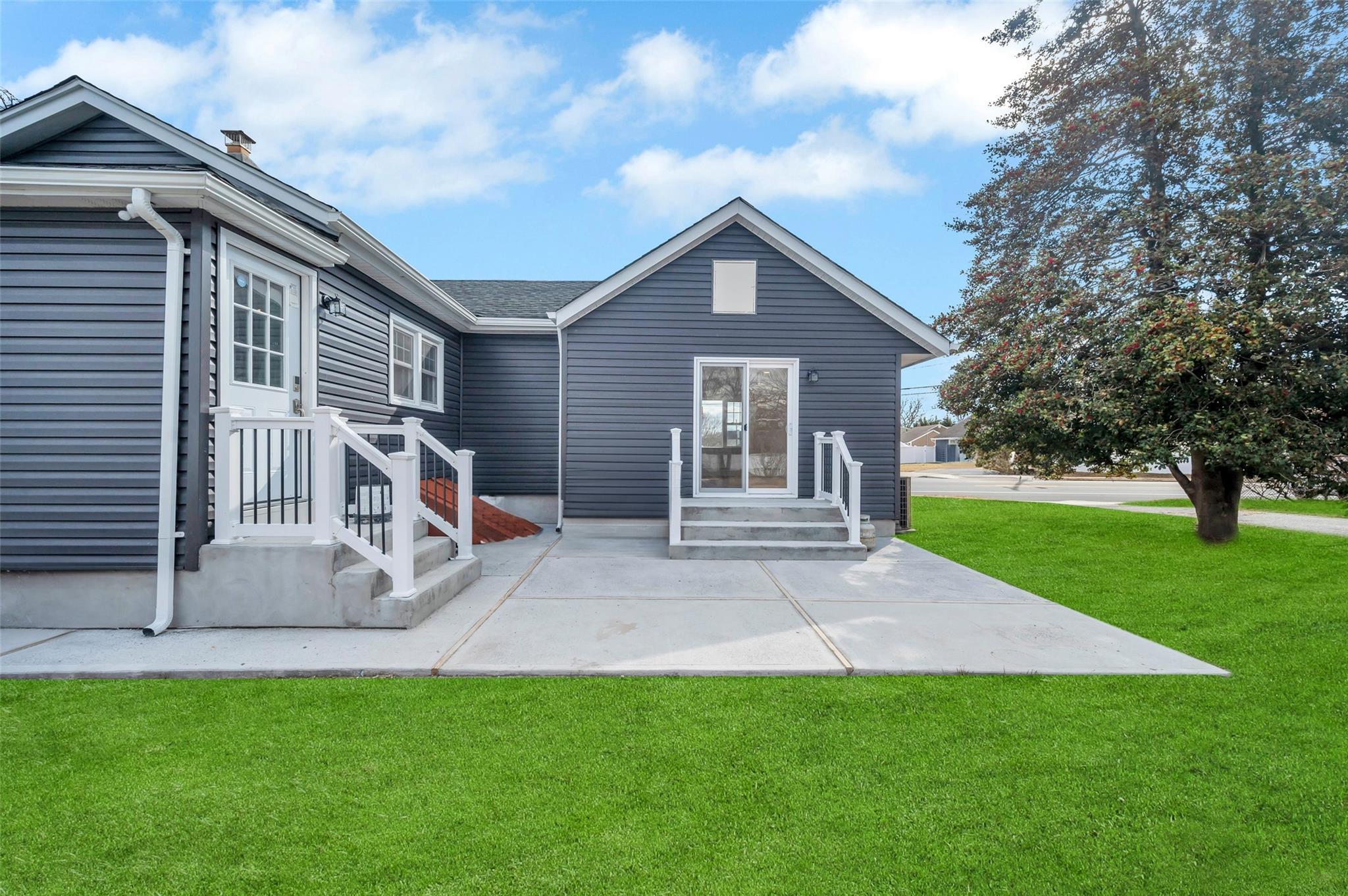 Single Family Udall  Suffolk County, NY 11795, MLS-816890-17