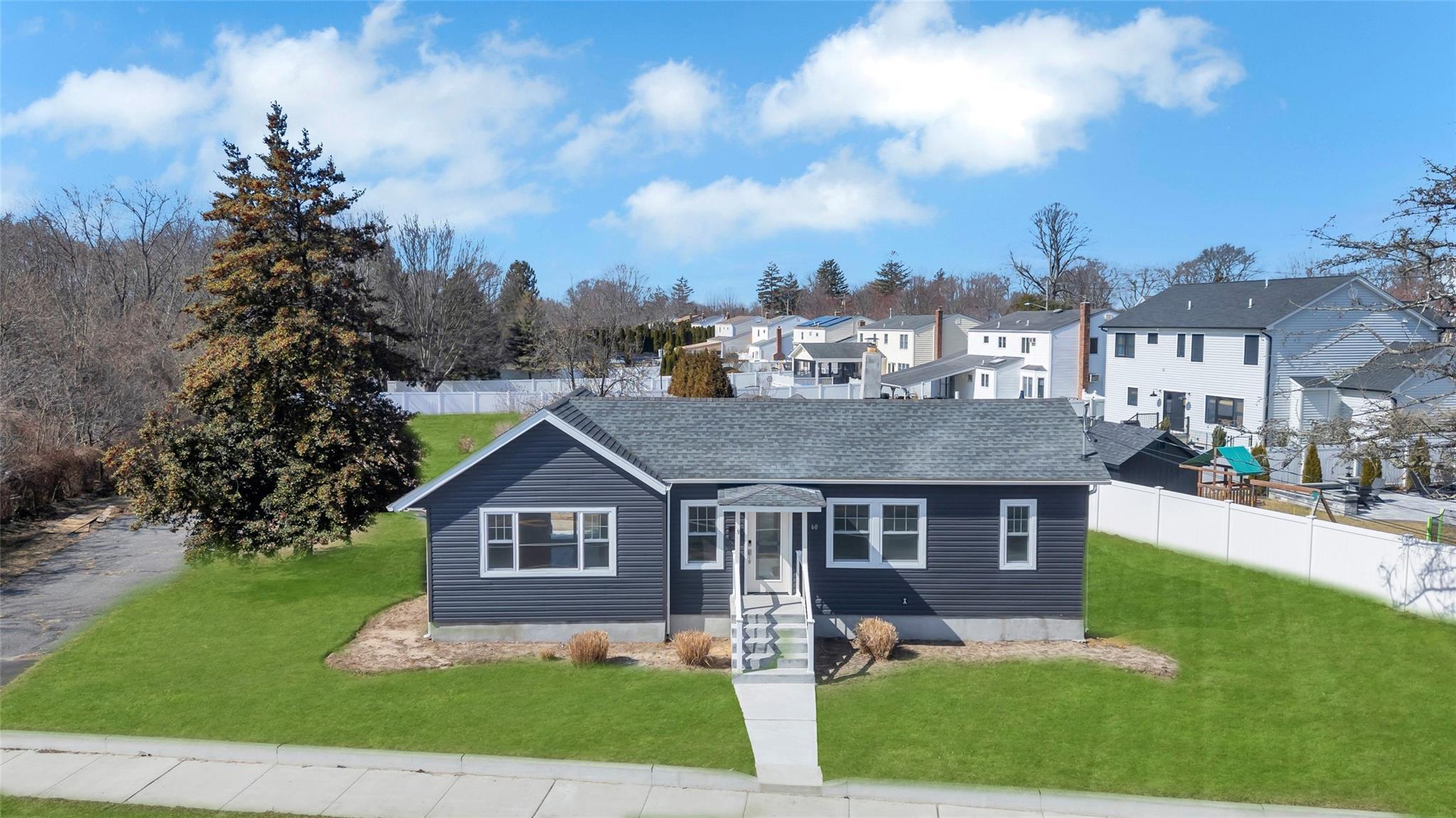 Single Family Udall  Suffolk County, NY 11795, MLS-816890-2