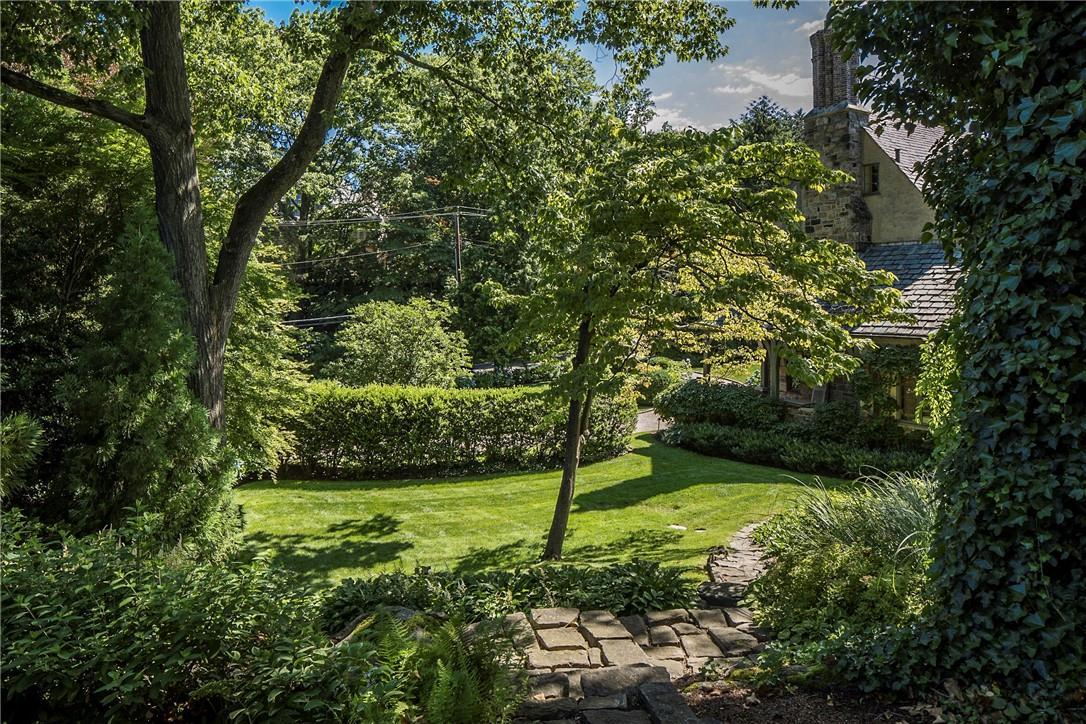 Single Family Masterton  Westchester County, NY 10708, MLS-816900-28