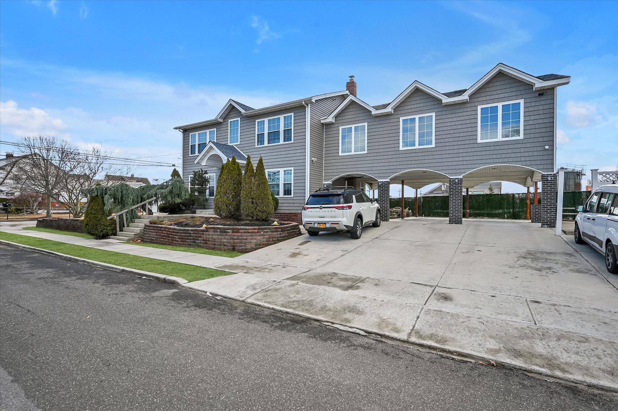 Single Family Martens  Nassau County, NY 11580, MLS-816933-2