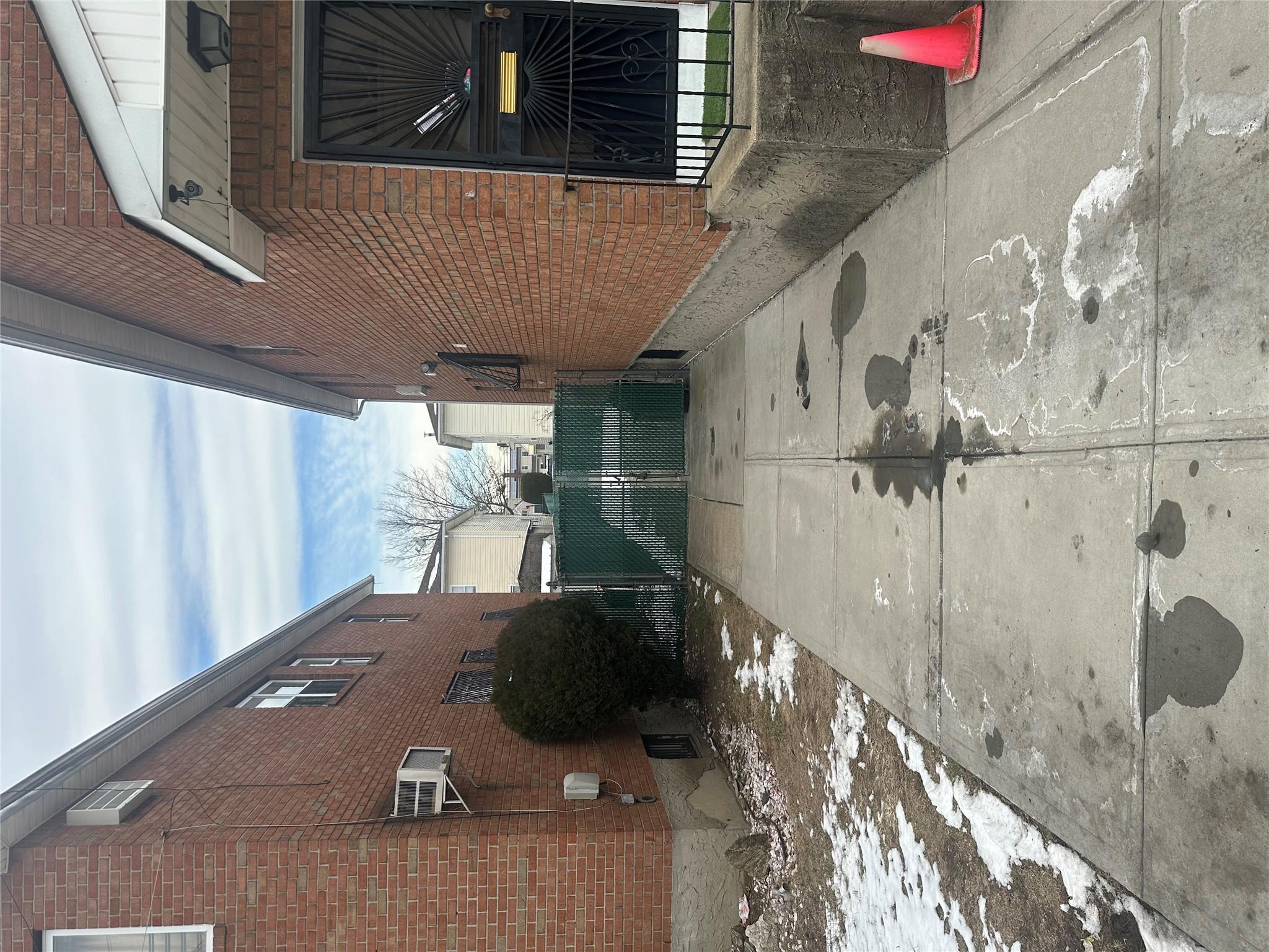 Single Family 257th  Queens, NY 11422, MLS-817029-23