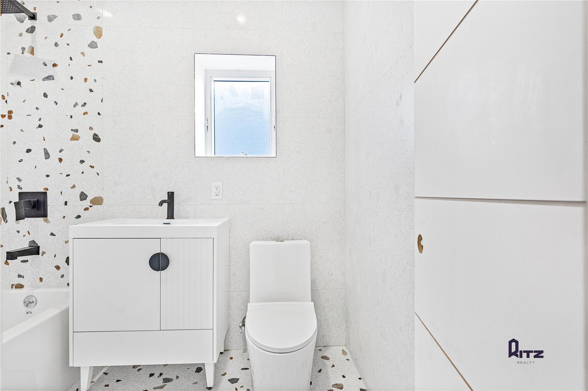 Condo Stockton  Brooklyn, NY 11206, MLS-817064-20