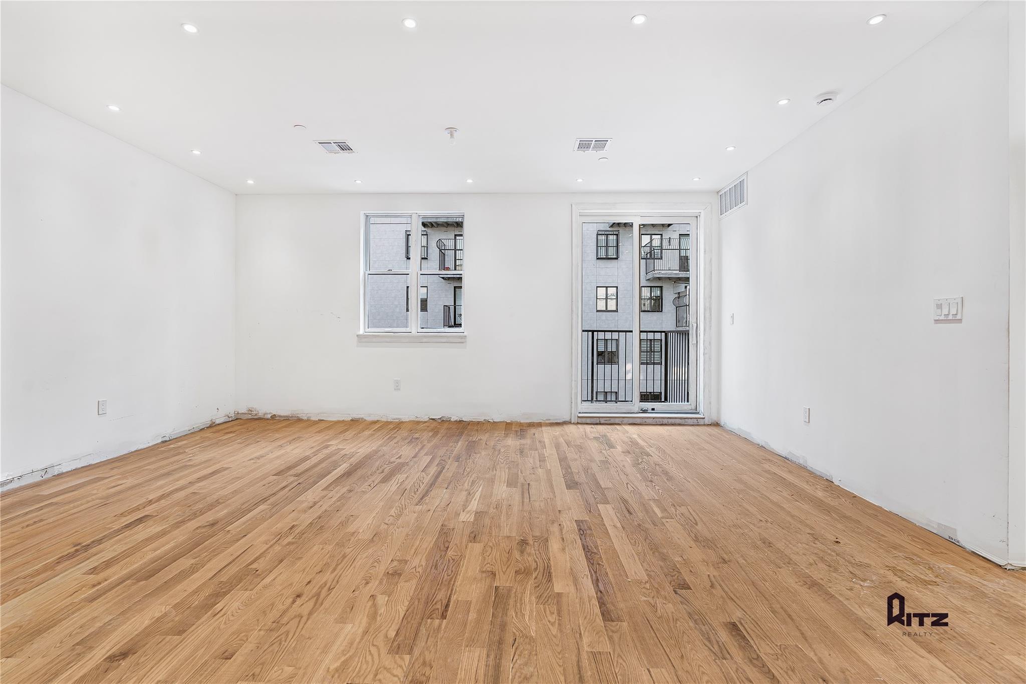 Condo Stockton  Brooklyn, NY 11206, MLS-817064-3