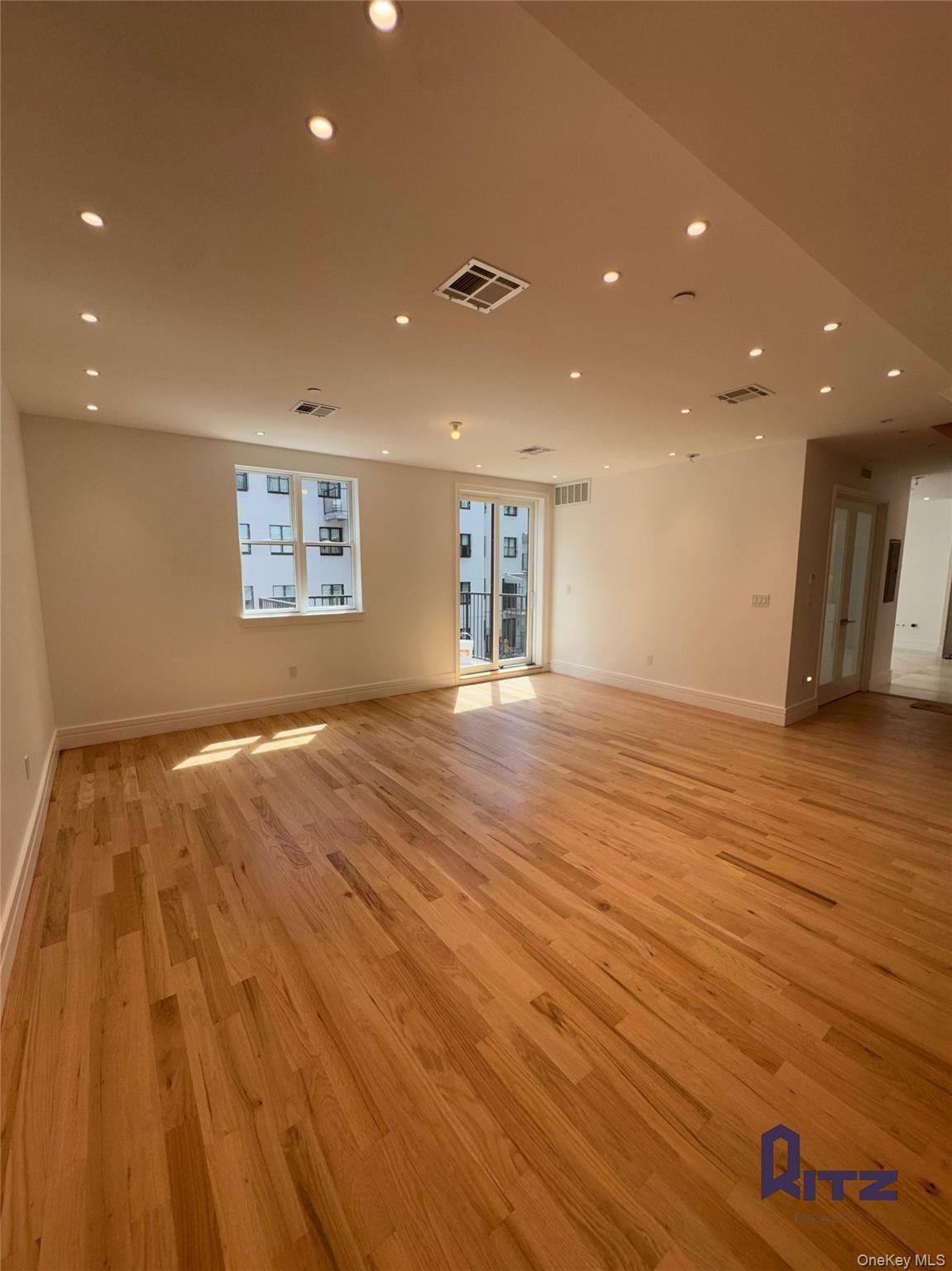 Condo Stockton  Brooklyn, NY 11206, MLS-817064-32