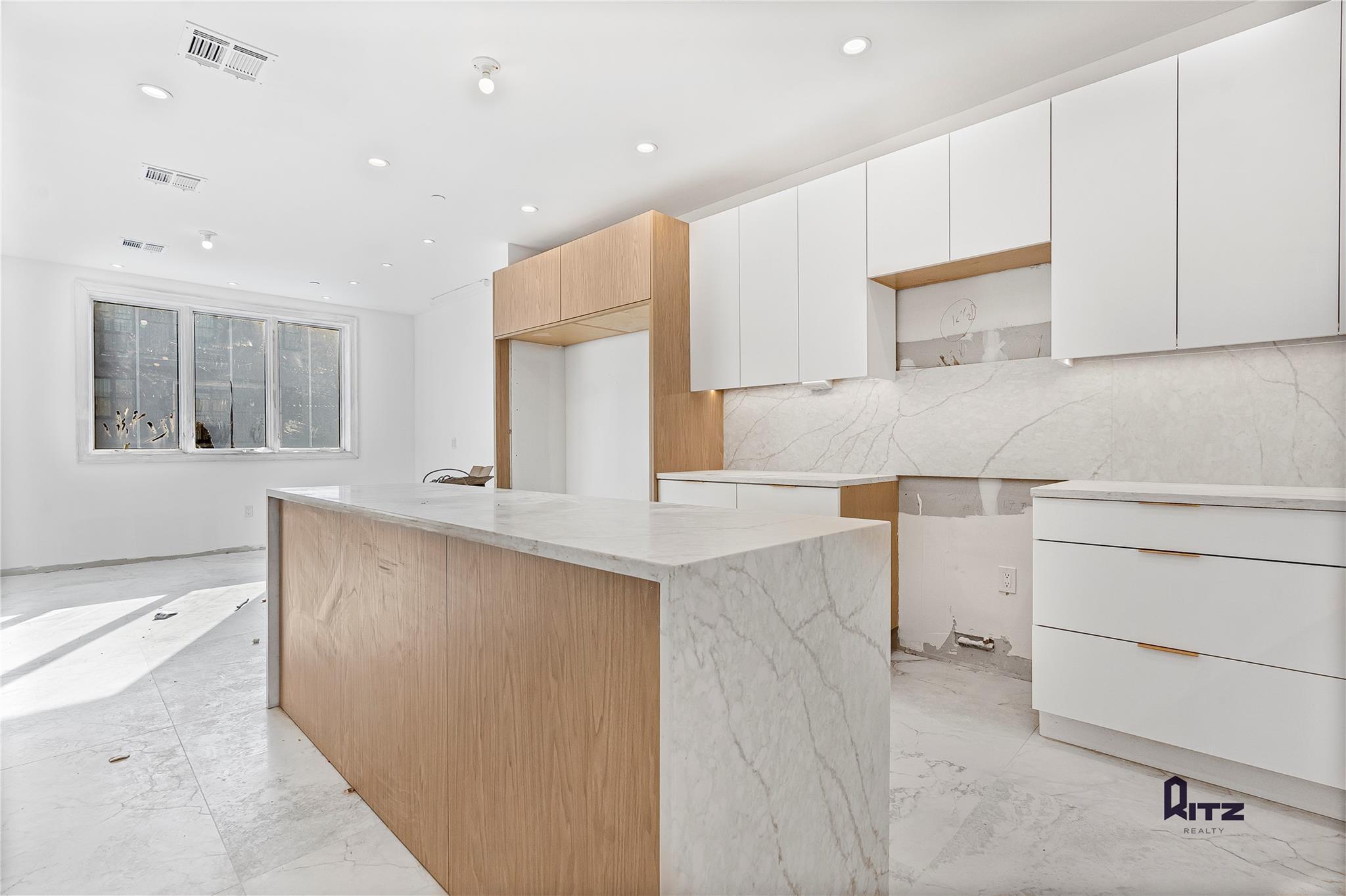 Condo Stockton  Brooklyn, NY 11206, MLS-817064-6