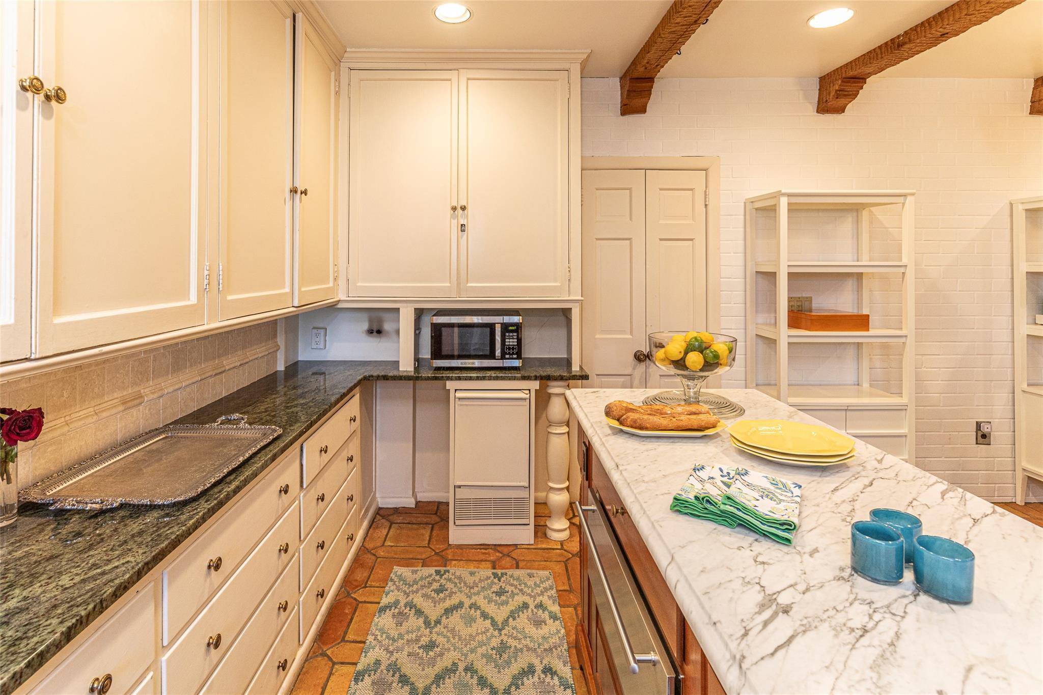 Single Family Rittenhouse  Westchester County, NY 10708, MLS-817112-15