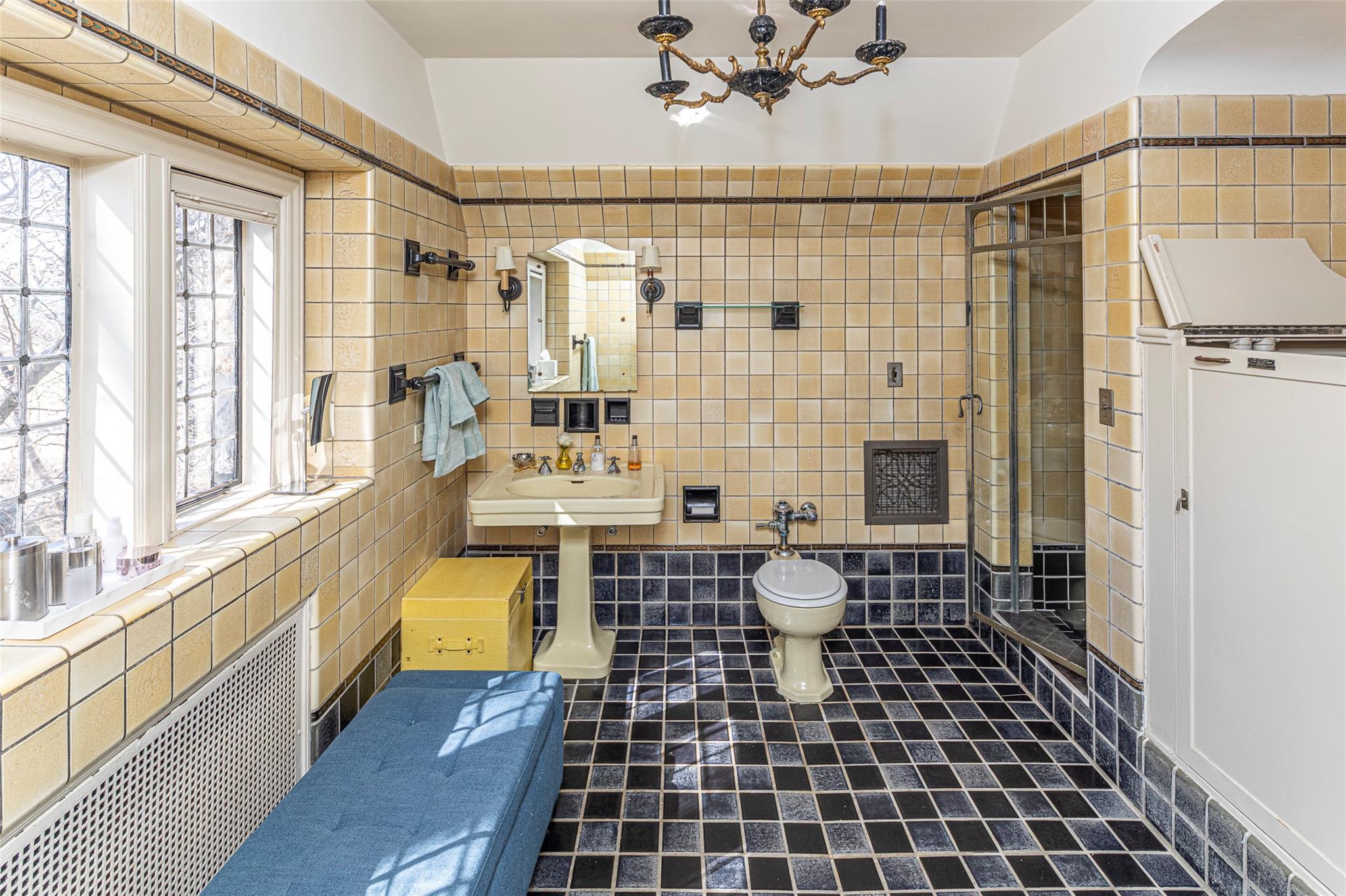 Single Family Rittenhouse  Westchester County, NY 10708, MLS-817112-22
