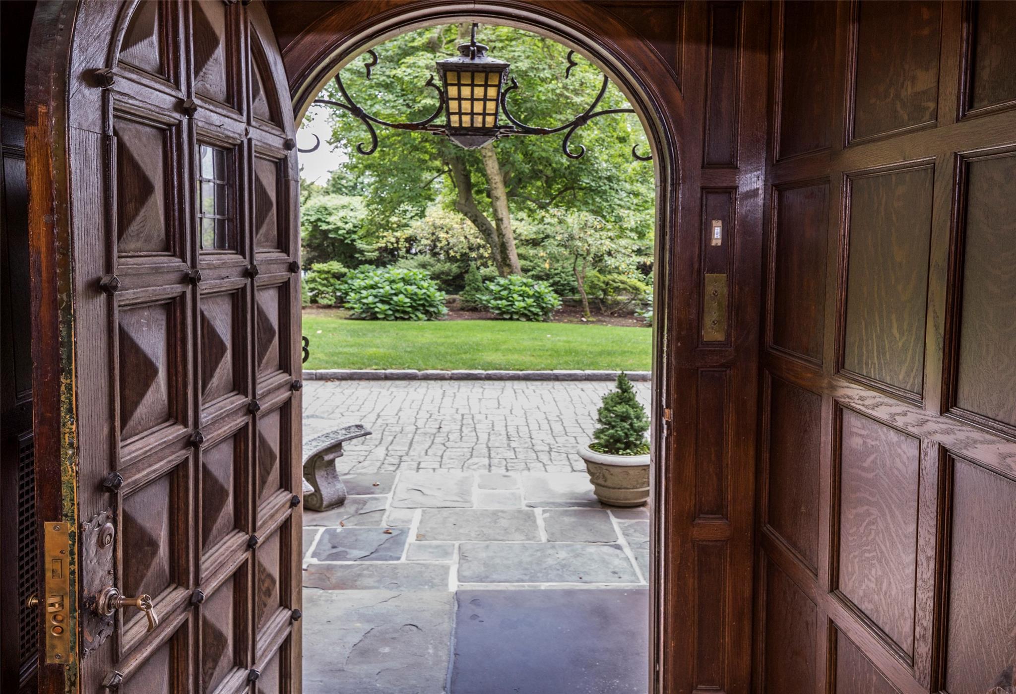 Single Family Rittenhouse  Westchester County, NY 10708, MLS-817112-4