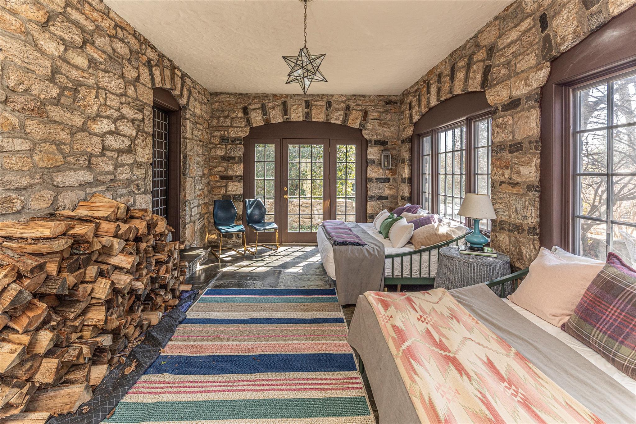 Single Family Rittenhouse  Westchester County, NY 10708, MLS-817112-8