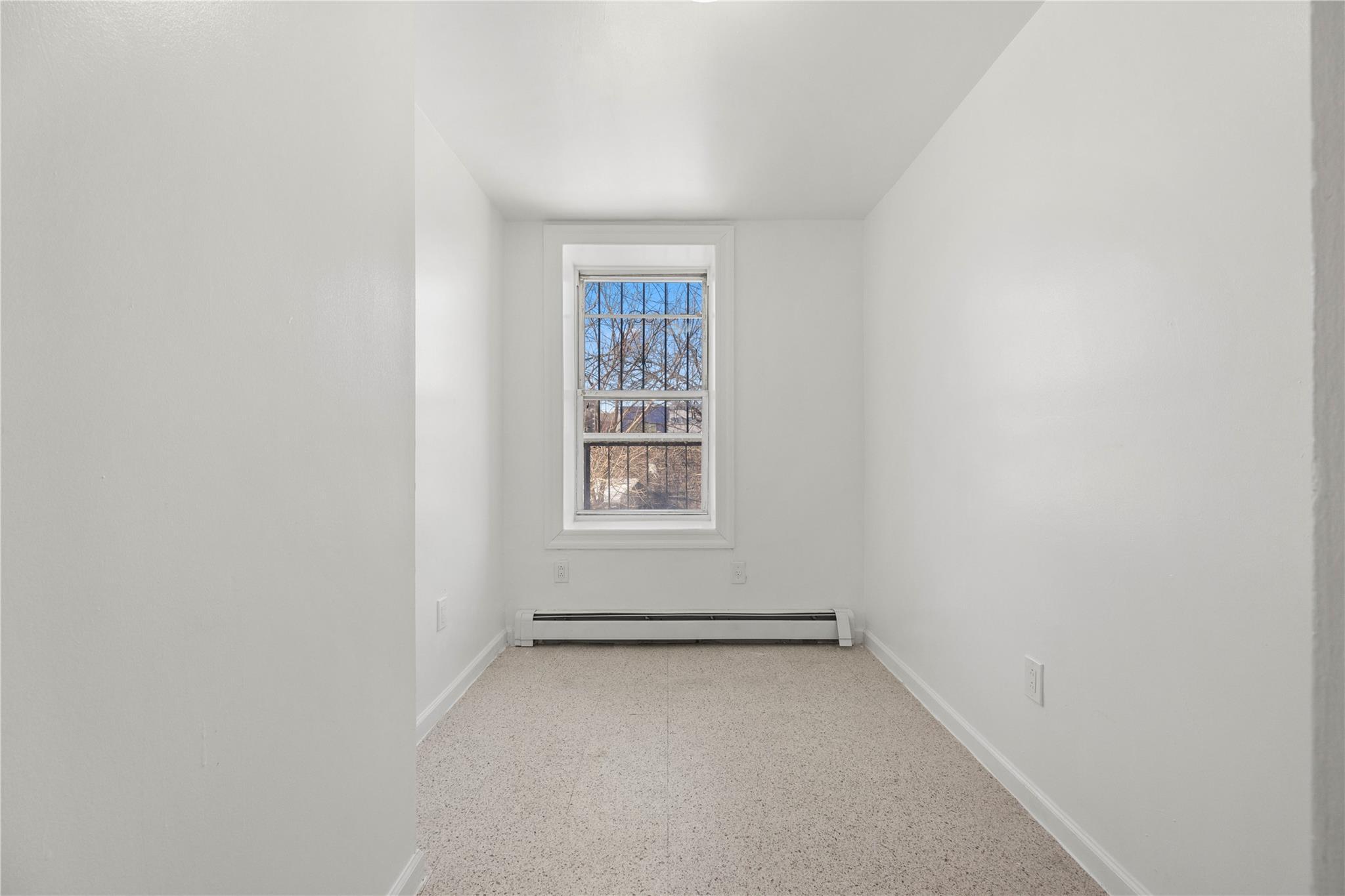 Single Family Ave  Bronx, NY 10457, MLS-817114-12