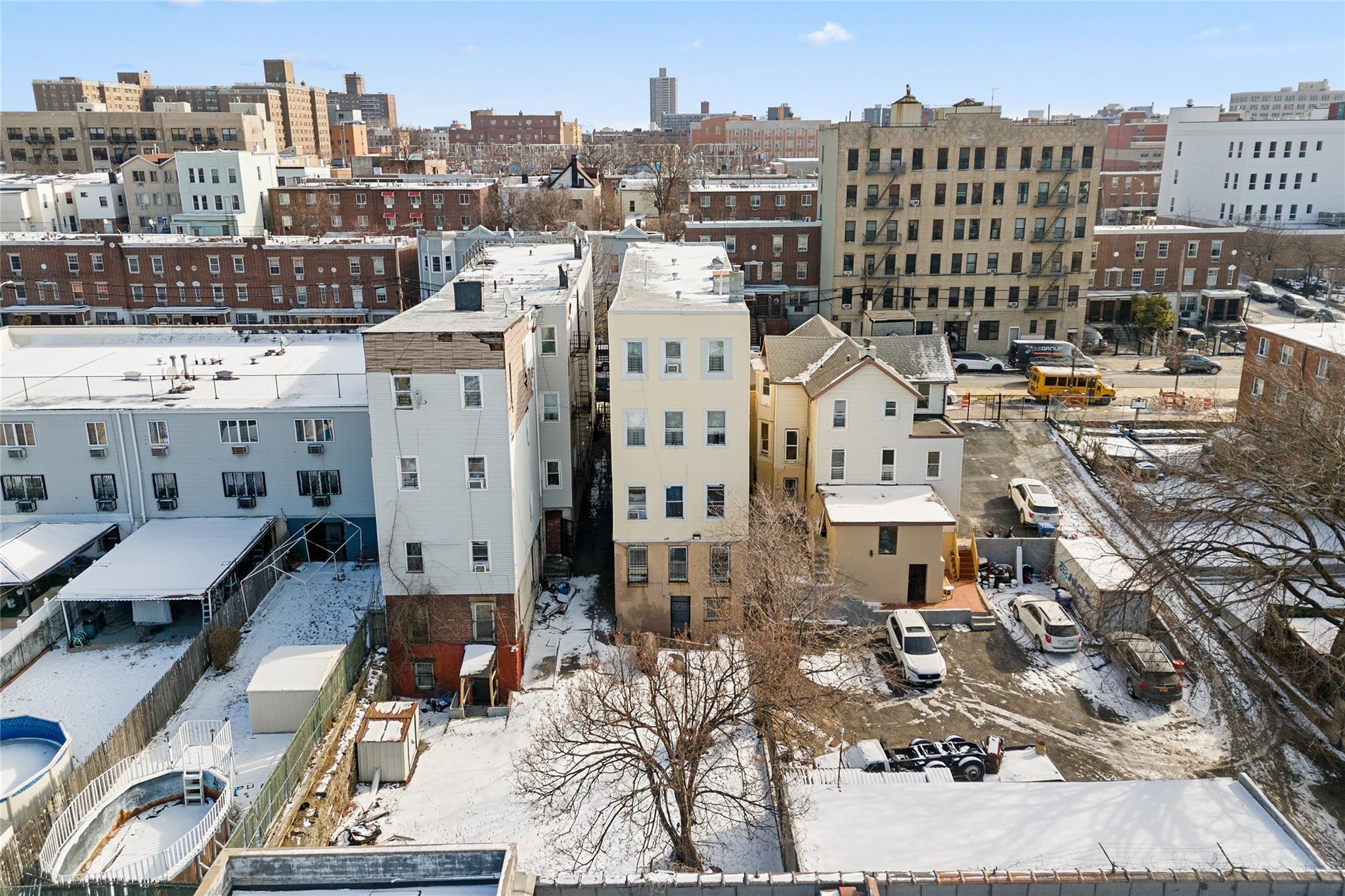 Single Family Ave  Bronx, NY 10457, MLS-817114-22