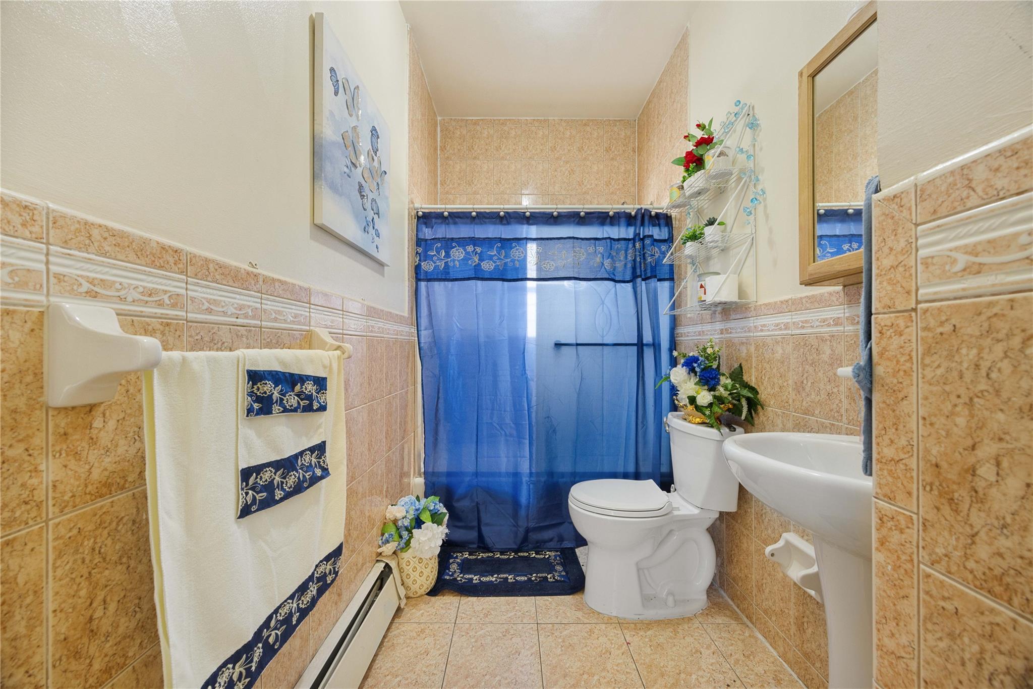 Single Family Ave  Bronx, NY 10457, MLS-817114-29