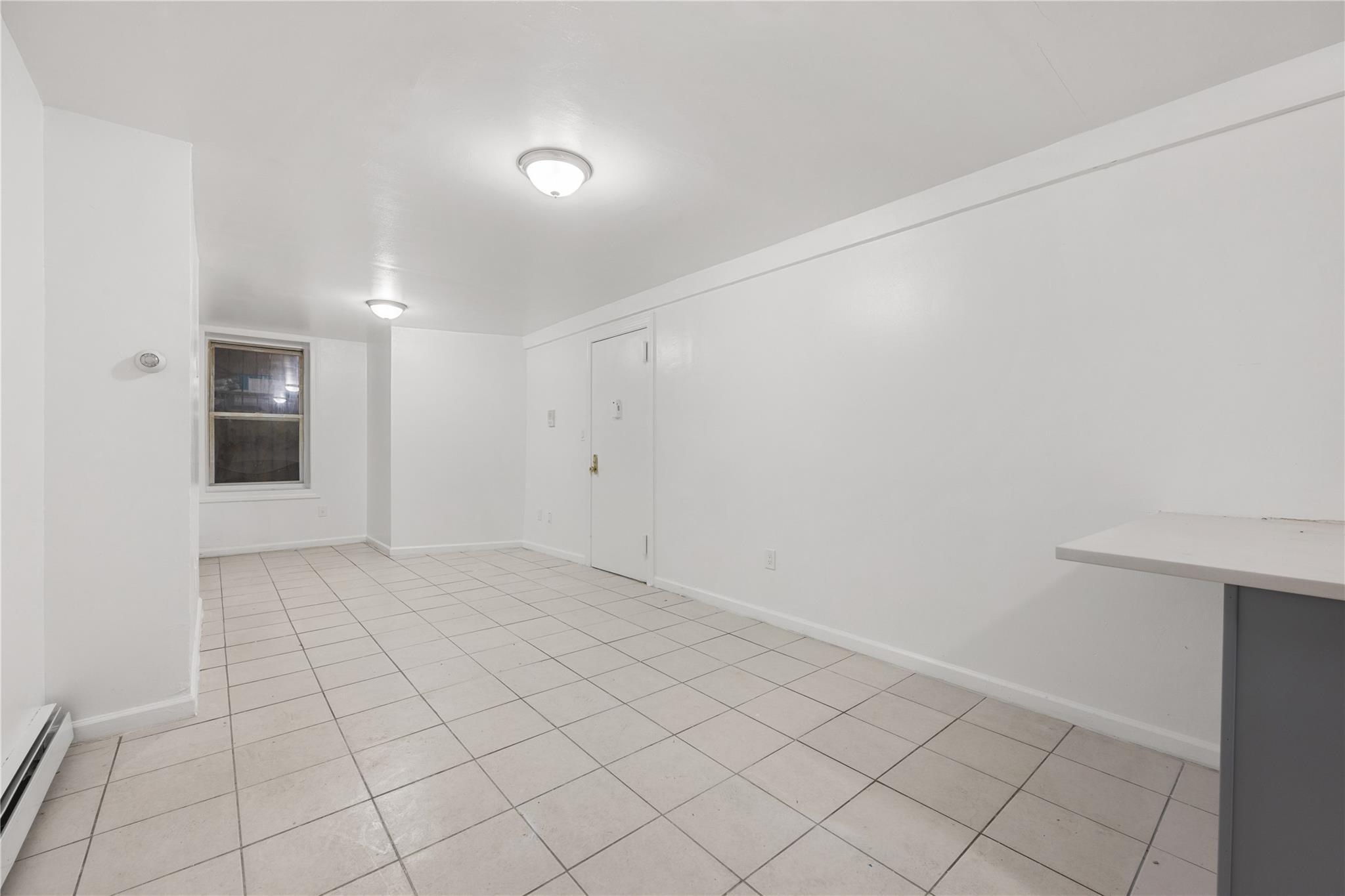 Single Family Ave  Bronx, NY 10457, MLS-817114-7