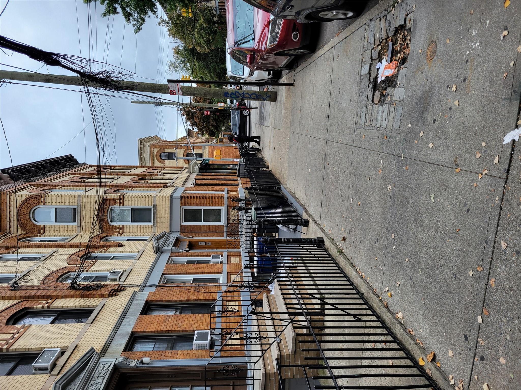 Single Family Cornelia  Queens, NY 11385, MLS-817157-4