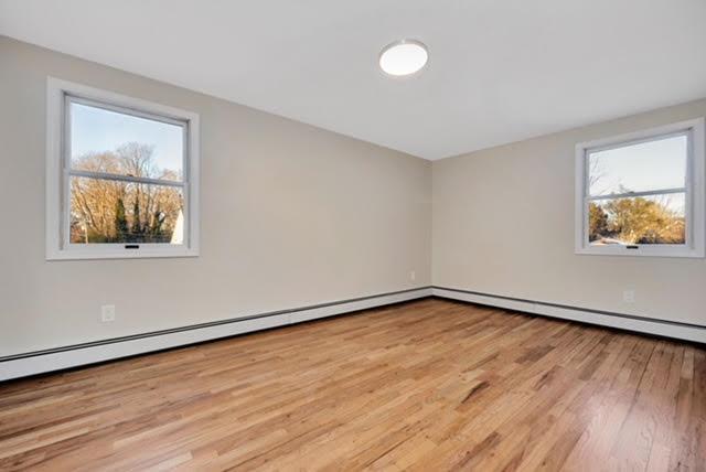 Single Family Vernon Valley  Suffolk County, NY 11731, MLS-817235-12