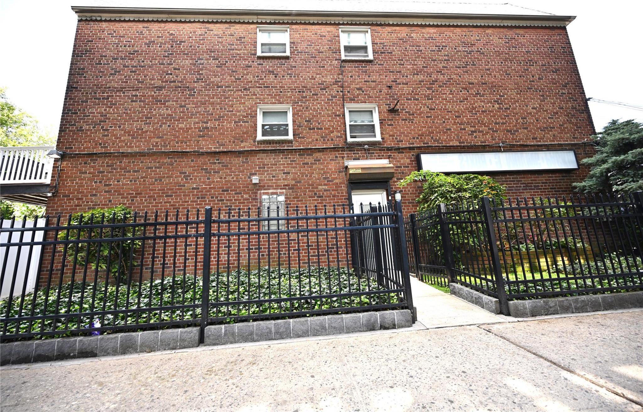 Single Family 103  Queens, NY 11417, MLS-817244-5