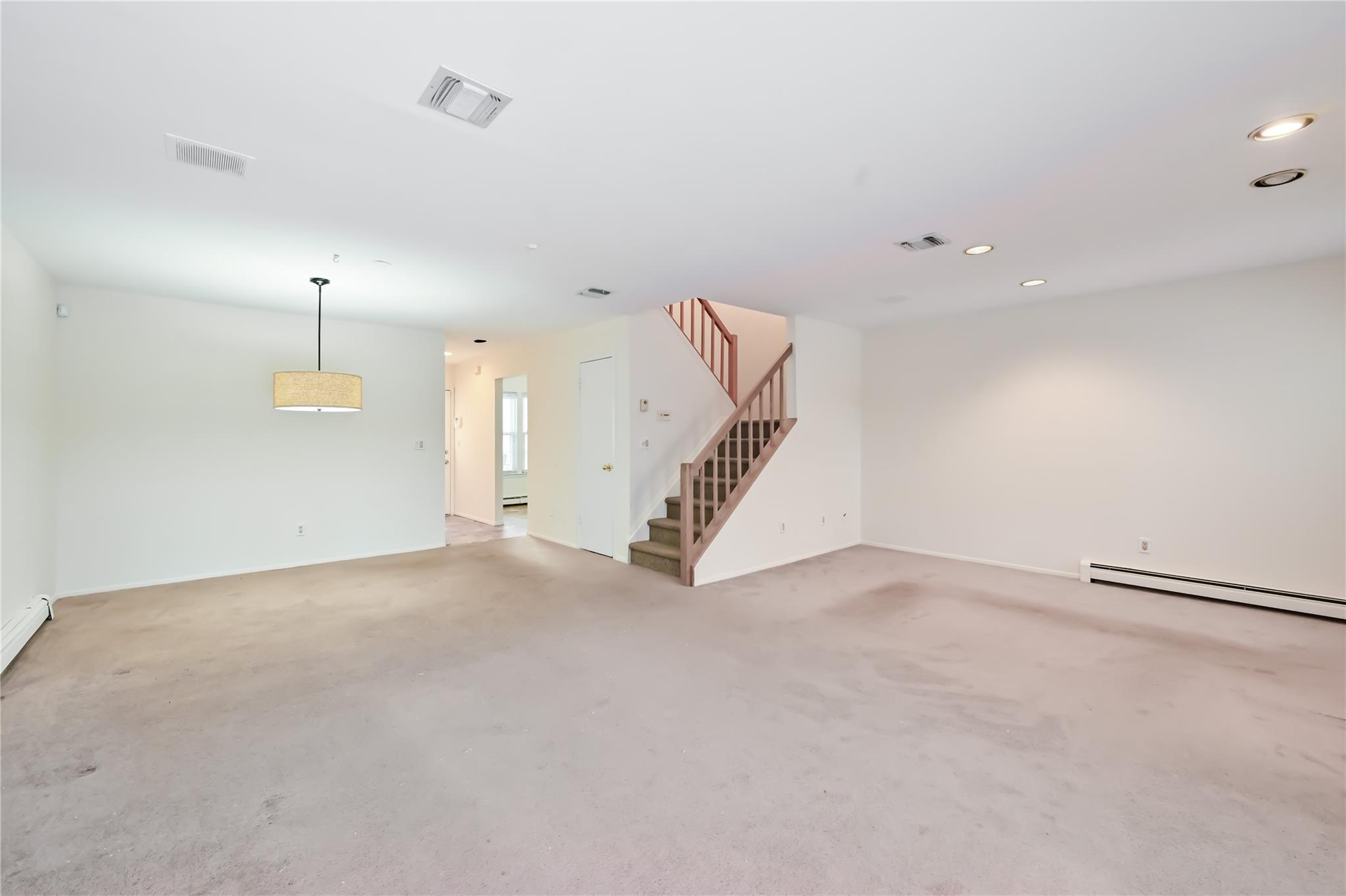 Single Family Cornwallis  Suffolk County, NY 11727, MLS-817252-5