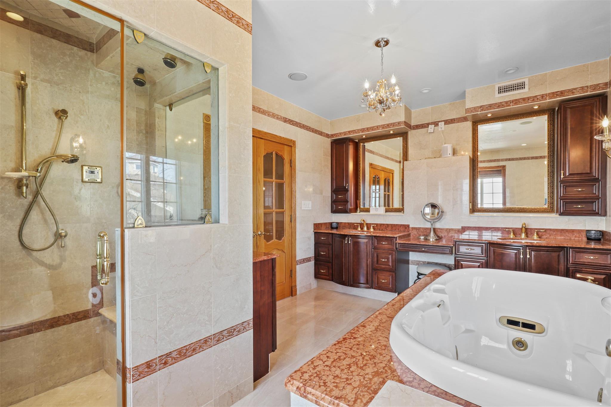 Single Family Country Club  Bronx, NY 10465, MLS-817334-25