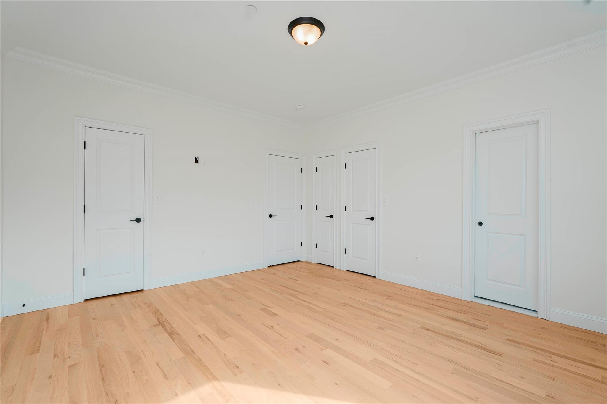 Single Family Dudley  Staten Island, NY 10301, MLS-817395-20