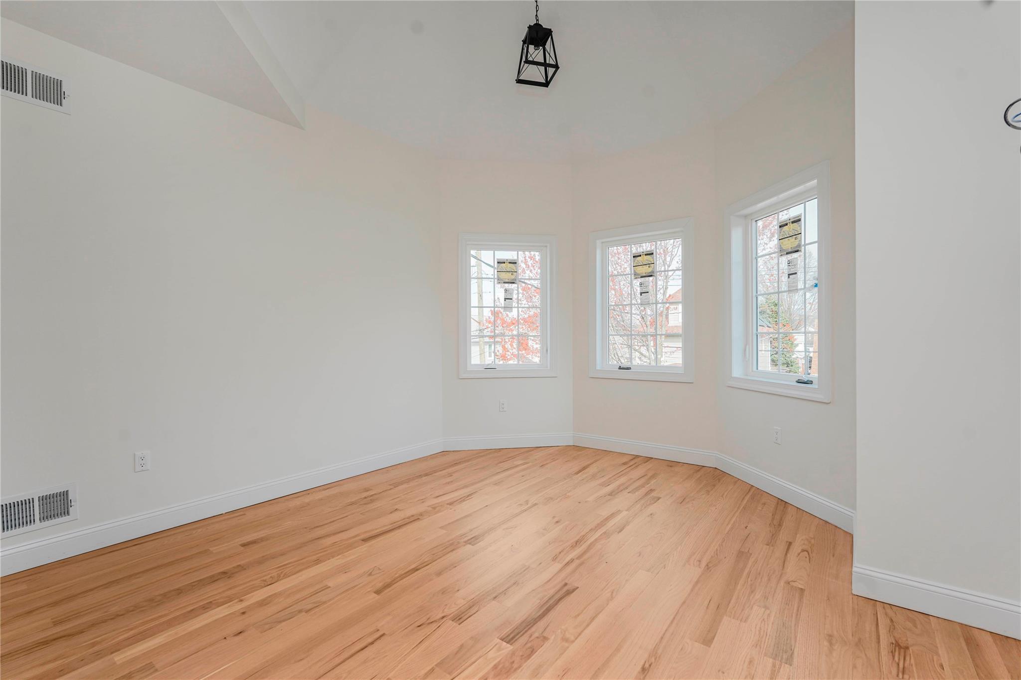 Single Family Dudley  Staten Island, NY 10301, MLS-817395-27