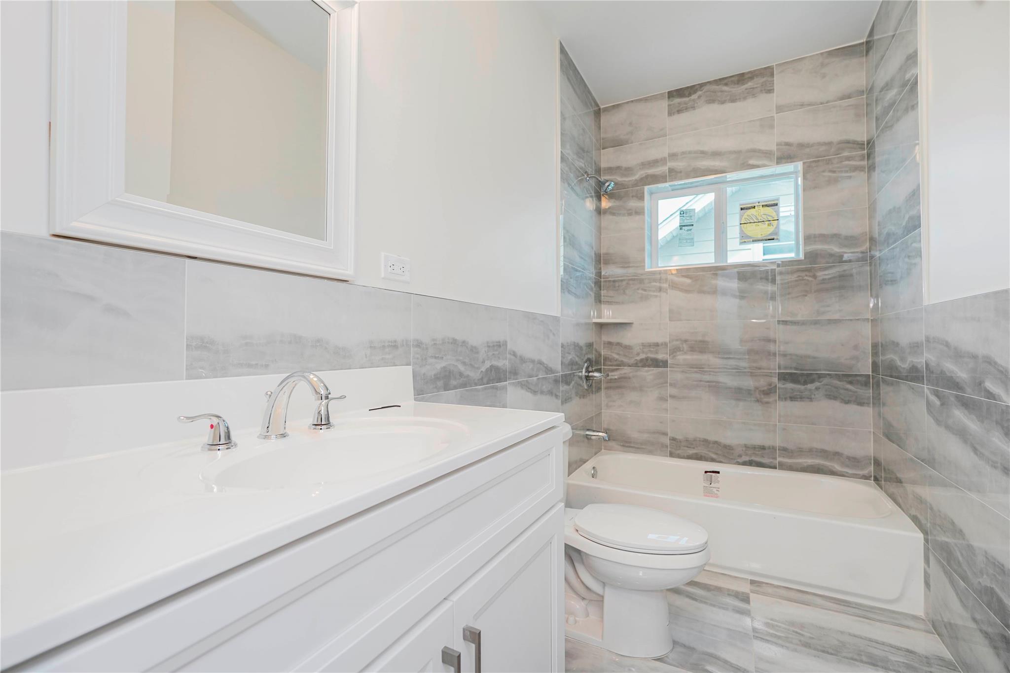 Single Family Dudley  Staten Island, NY 10301, MLS-817395-28