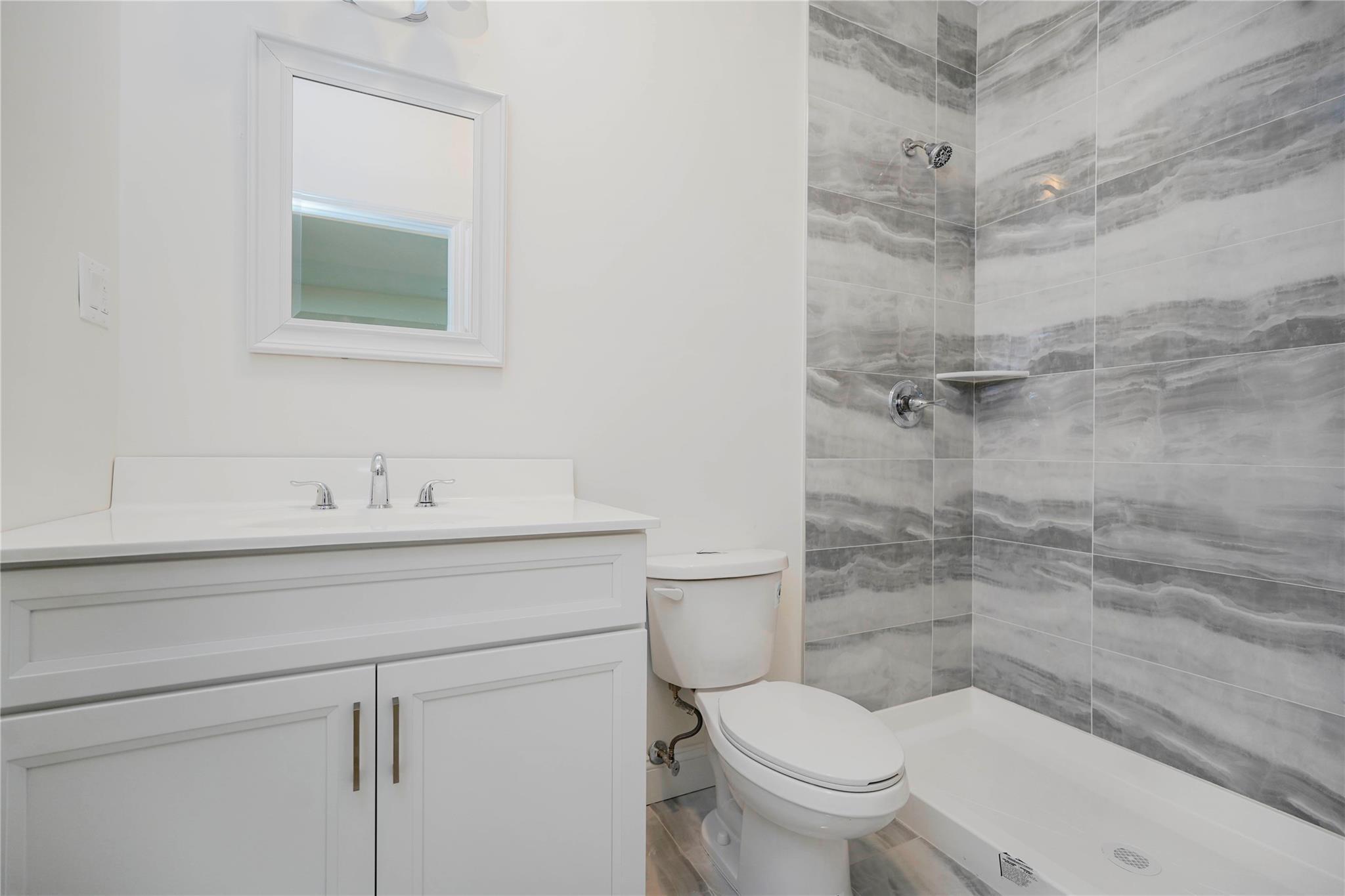 Single Family Dudley  Staten Island, NY 10301, MLS-817395-31