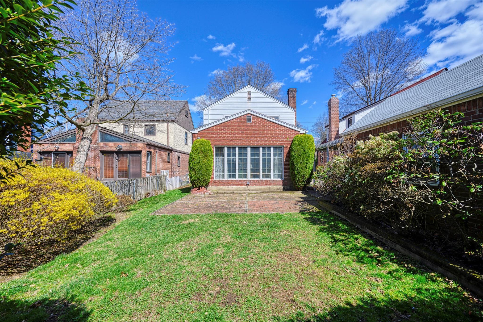 Single Family Glenwood  Queens, NY 11362, MLS-817482-35
