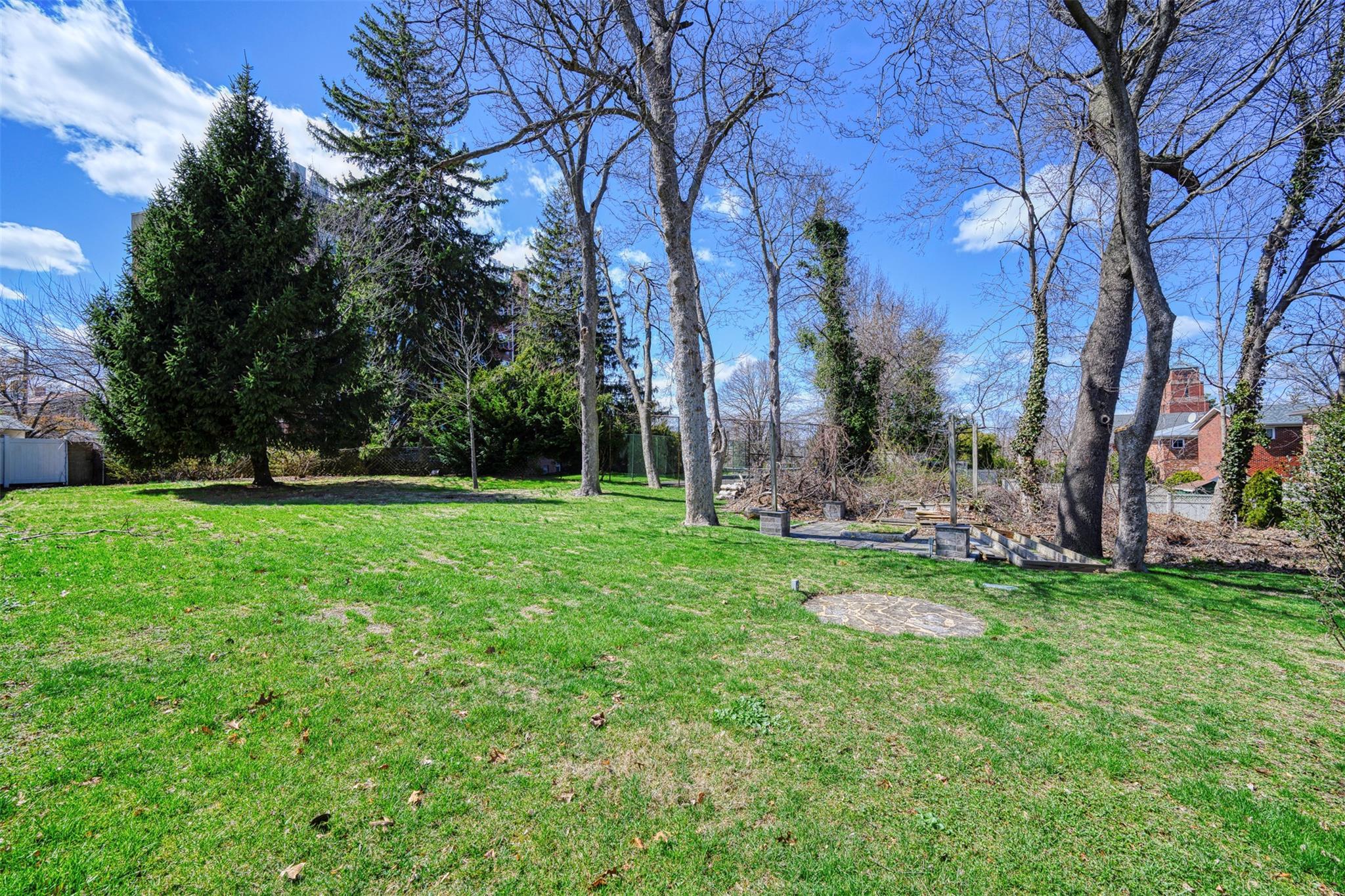 Single Family Glenwood  Queens, NY 11362, MLS-817482-39