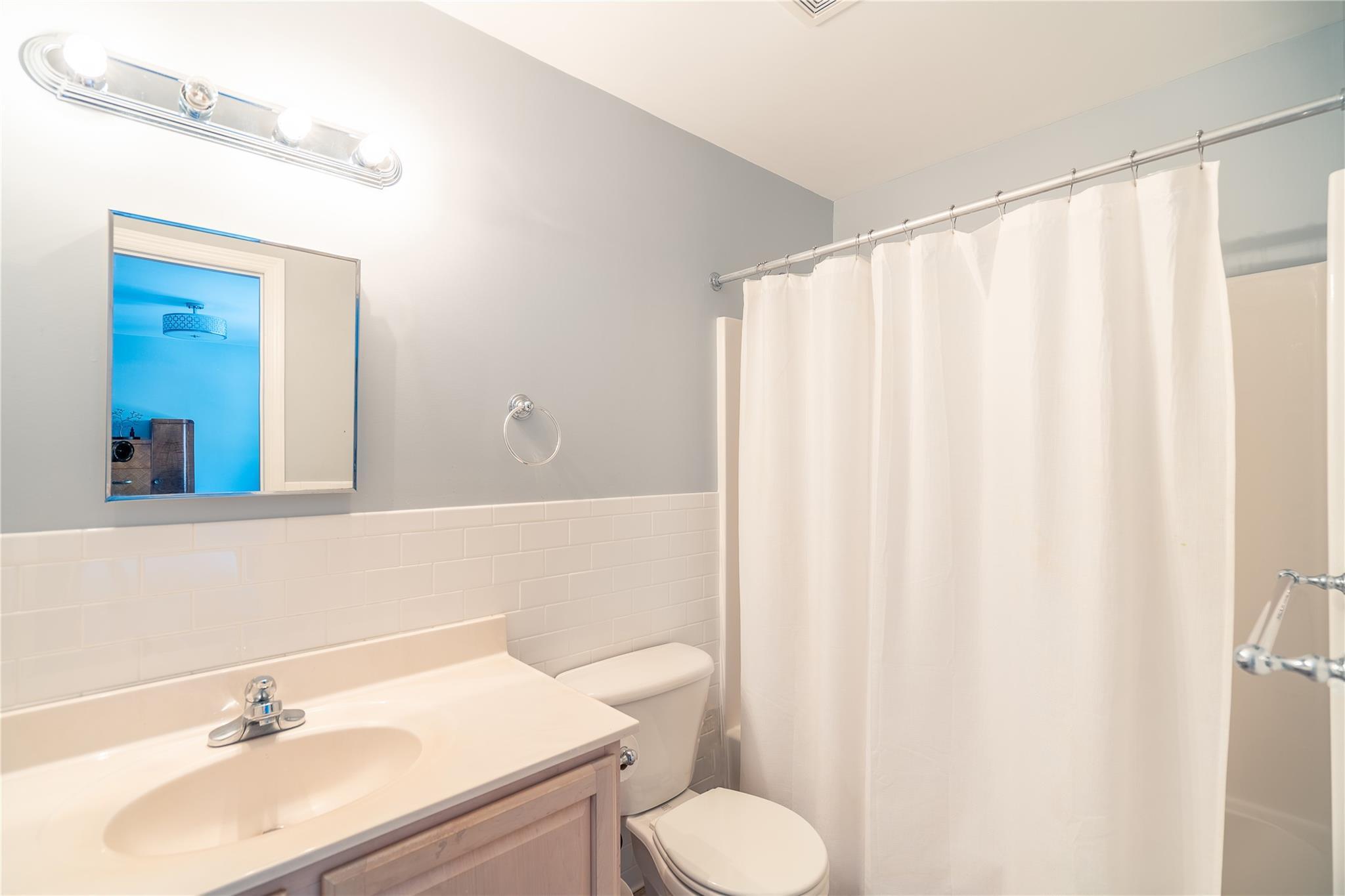 Single Family Anglers  Suffolk County, NY 11944, MLS-817508-24