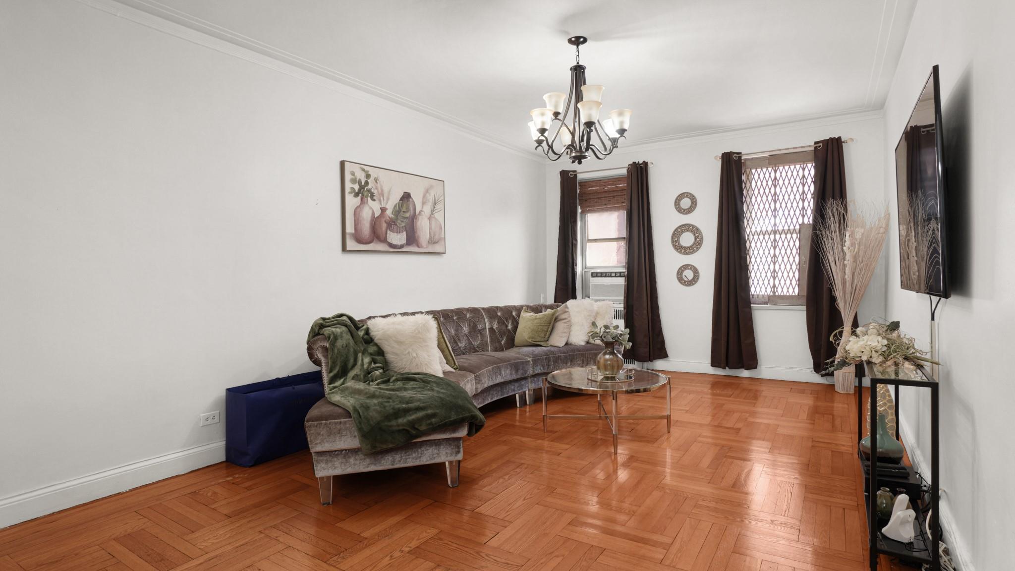 Coop Boston  Bronx, NY 10462, MLS-817559-4
