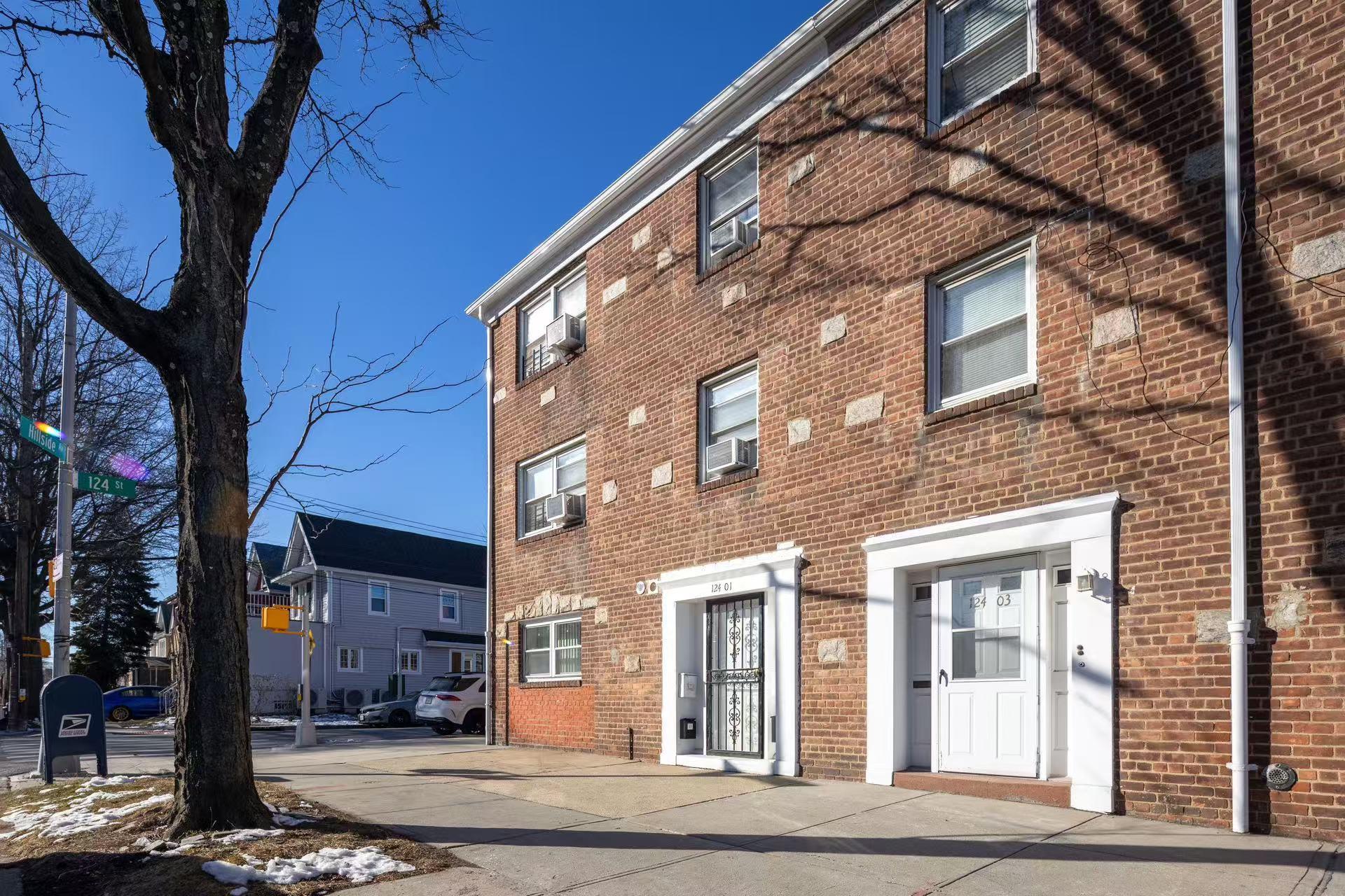 Single Family Hillside  Queens, NY 11418, MLS-817580-5