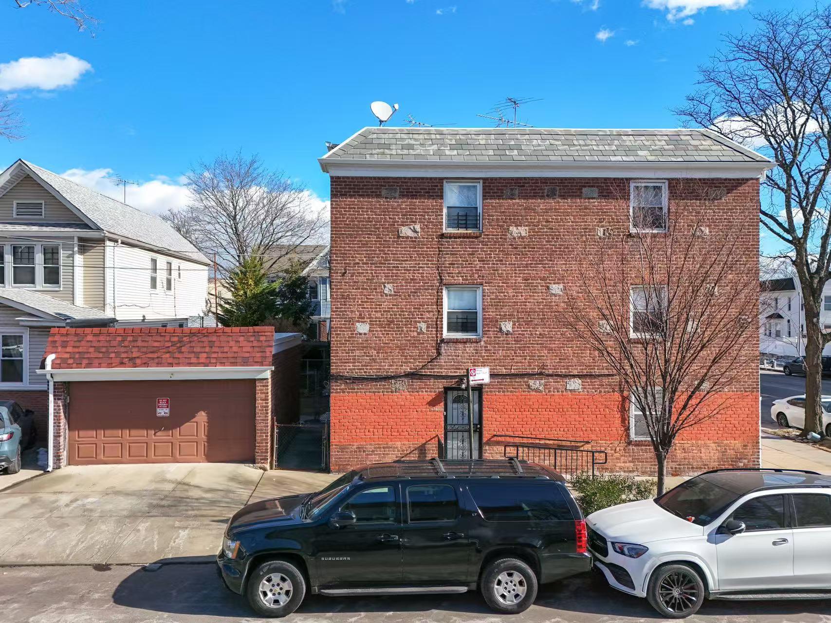Single Family Hillside  Queens, NY 11418, MLS-817580-6