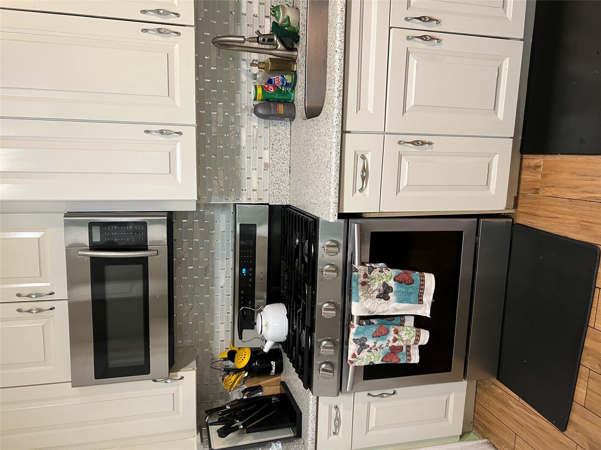 Single Family Paulding  Bronx, NY 10466, MLS-817627-11