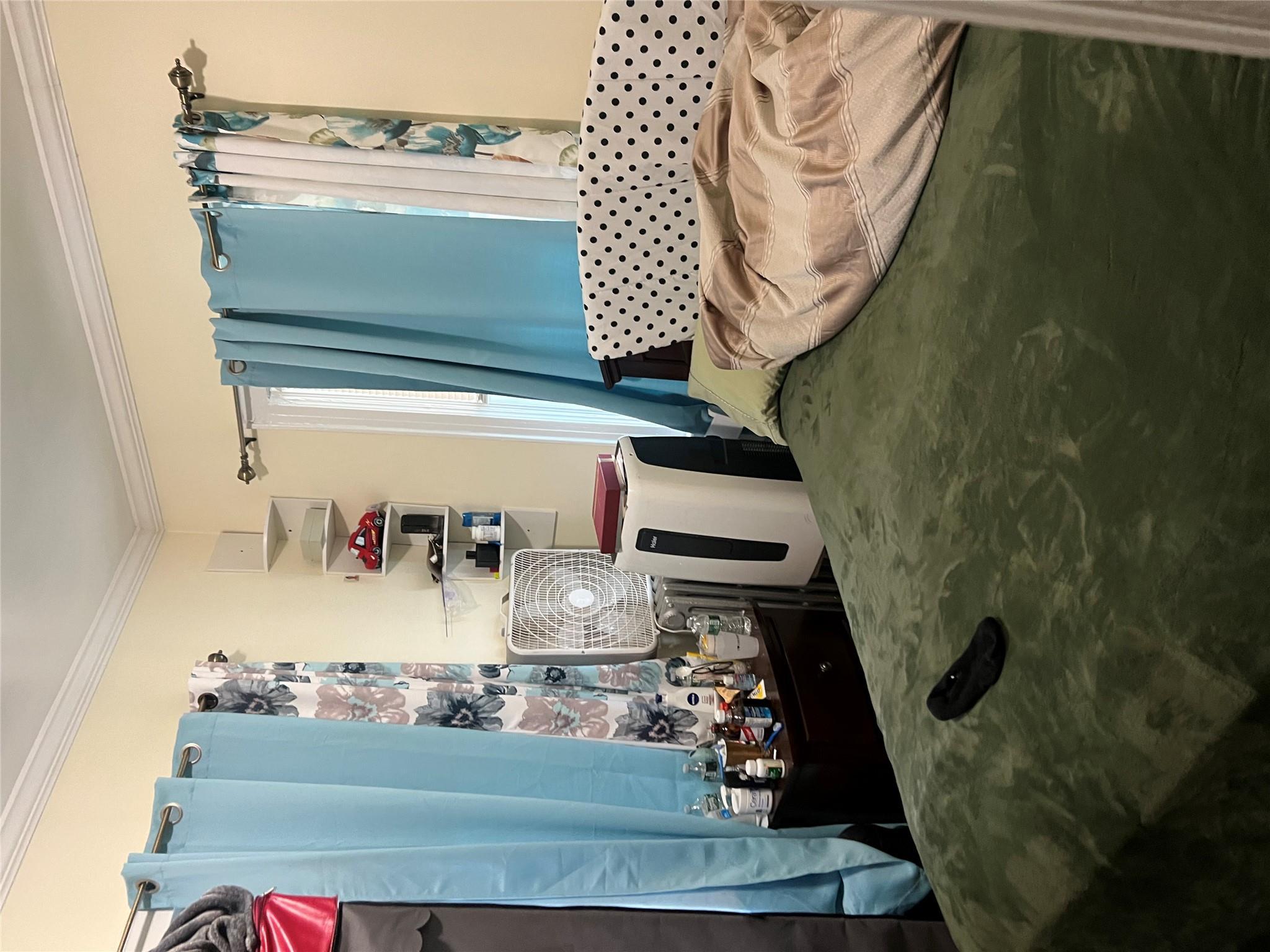 Single Family Paulding  Bronx, NY 10466, MLS-817627-4