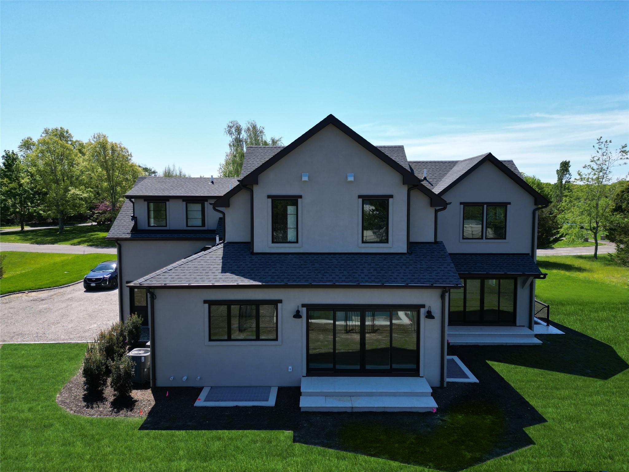 Single Family Willow  Suffolk County, NY 11939, MLS-817670-4