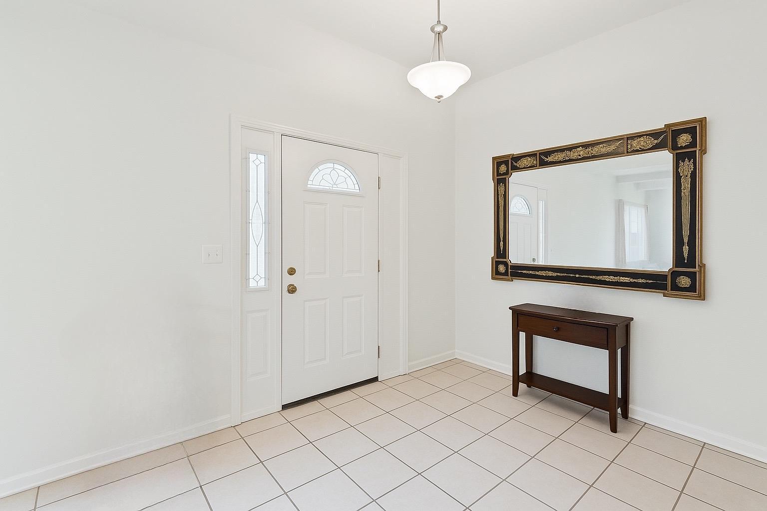 Single Family Whitter  Suffolk County, NY 11951, MLS-817746-6