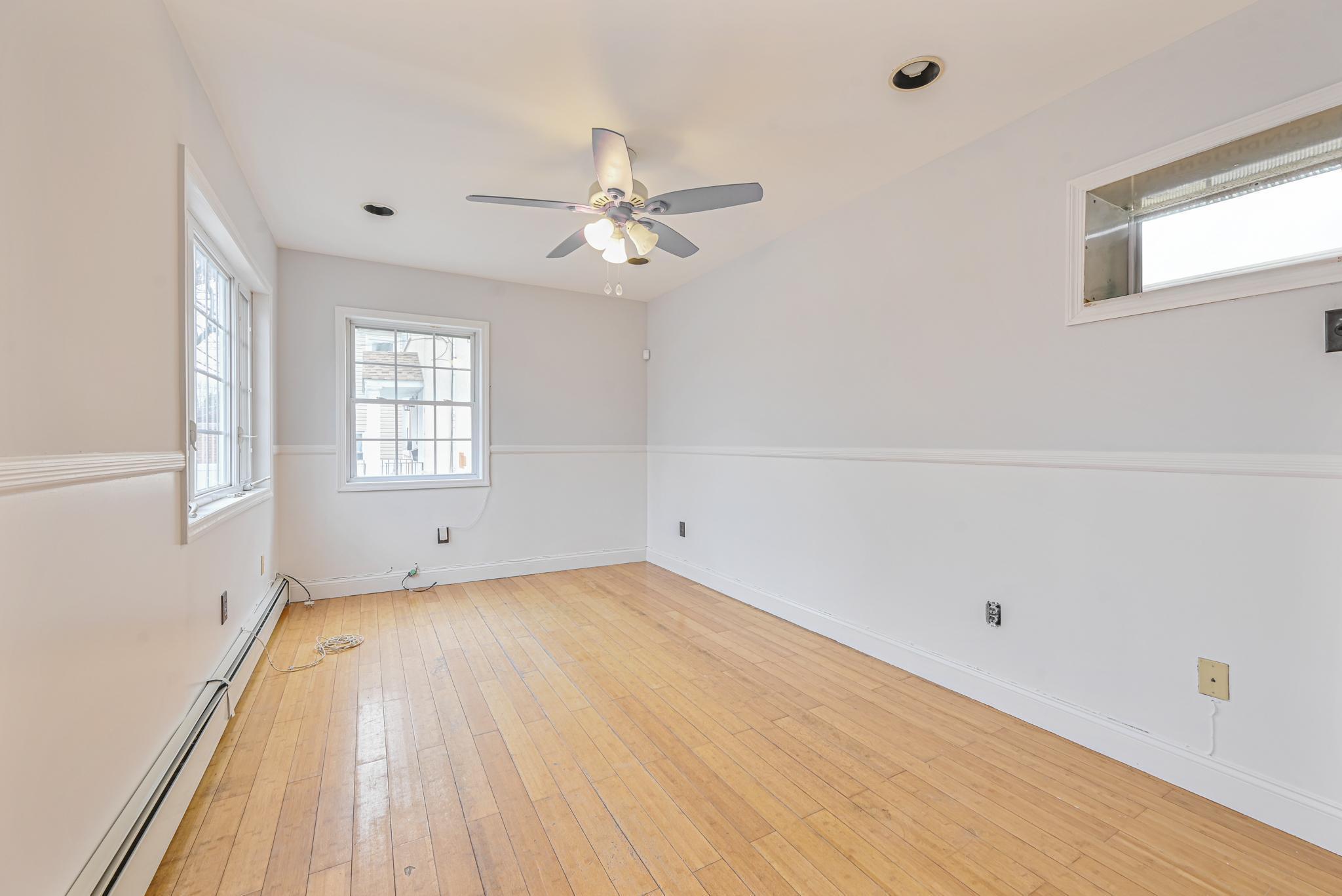 Single Family 225th  Queens, NY 11413, MLS-817884-5