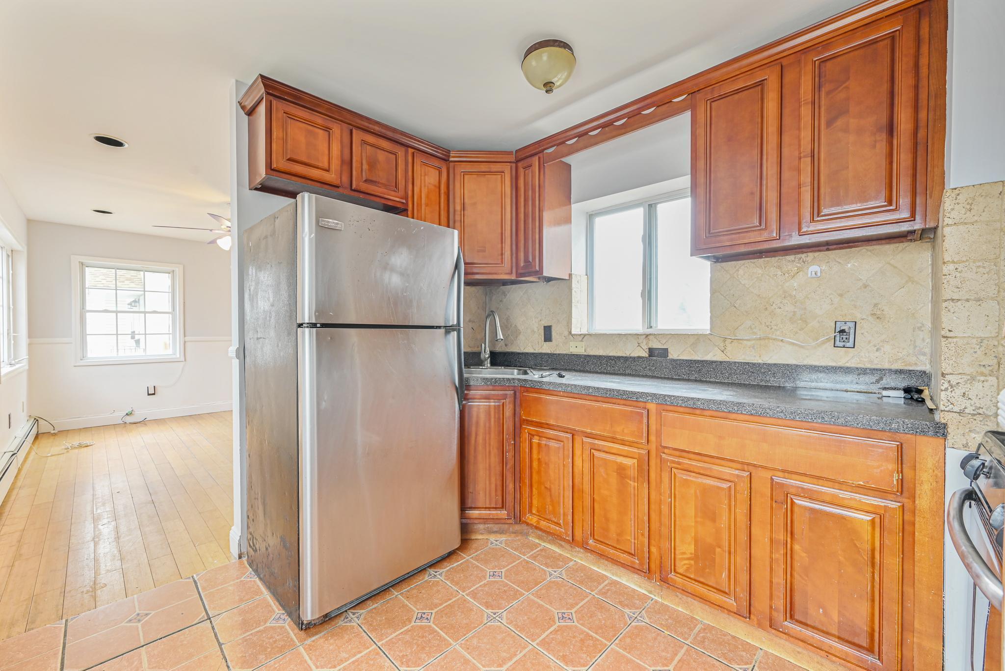 Single Family 225th  Queens, NY 11413, MLS-817884-6