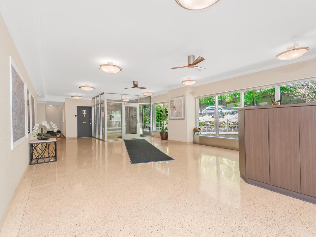 Coop Irwin  Bronx, NY 10463, MLS-817948-14