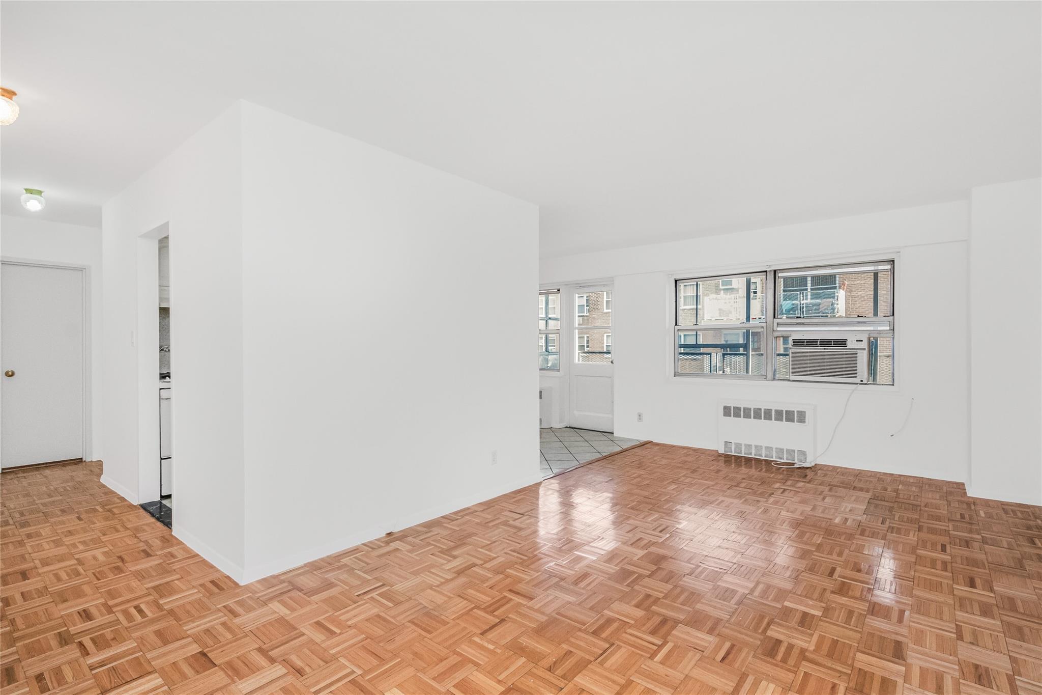Coop Irwin  Bronx, NY 10463, MLS-817948-2