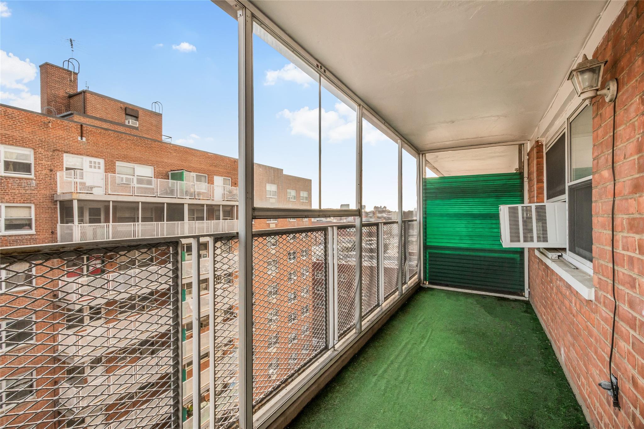 Coop Irwin  Bronx, NY 10463, MLS-817948-3