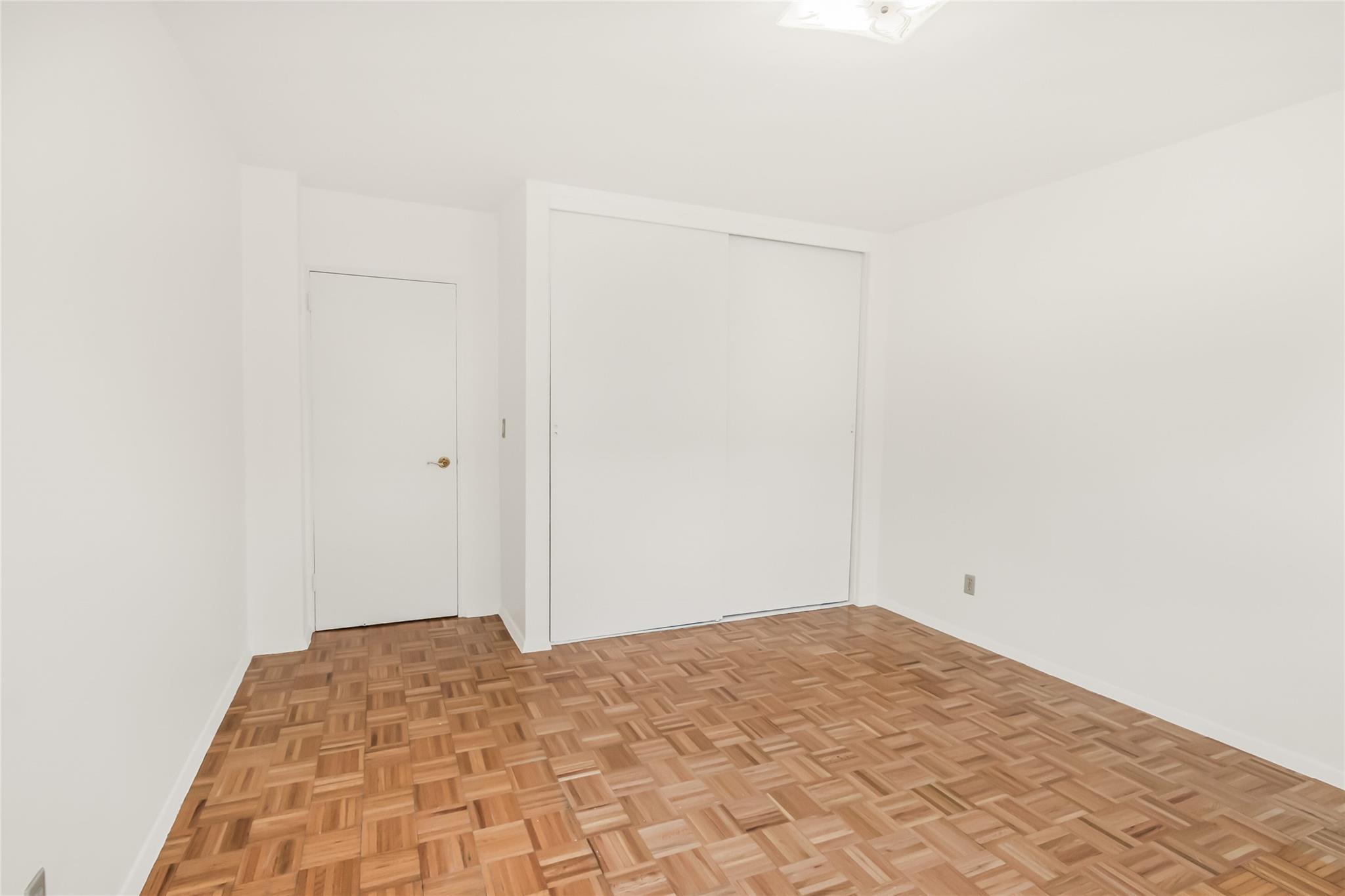 Coop Irwin  Bronx, NY 10463, MLS-817948-6