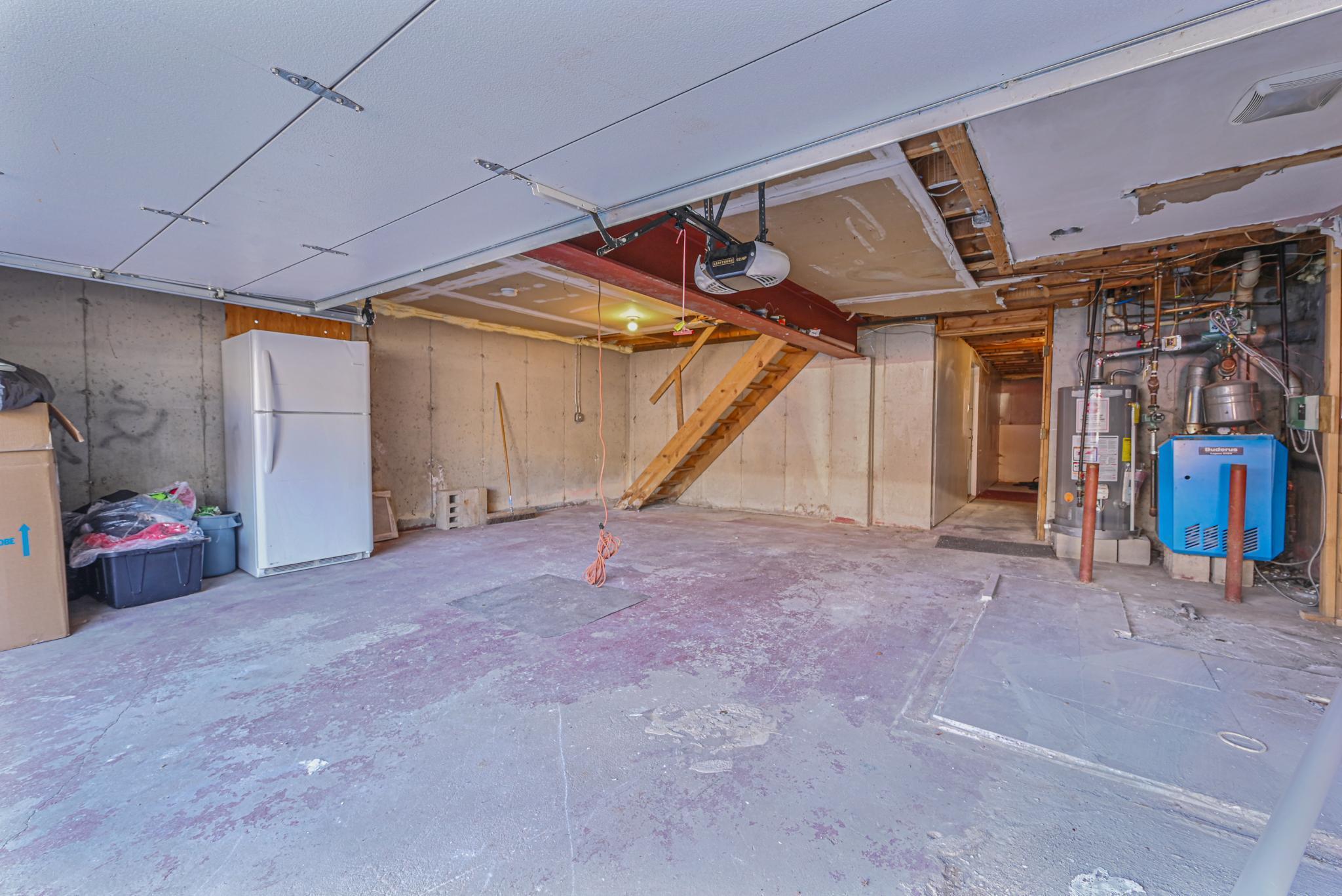 Single Family Pine  Nassau County, NY 11561, MLS-817997-25