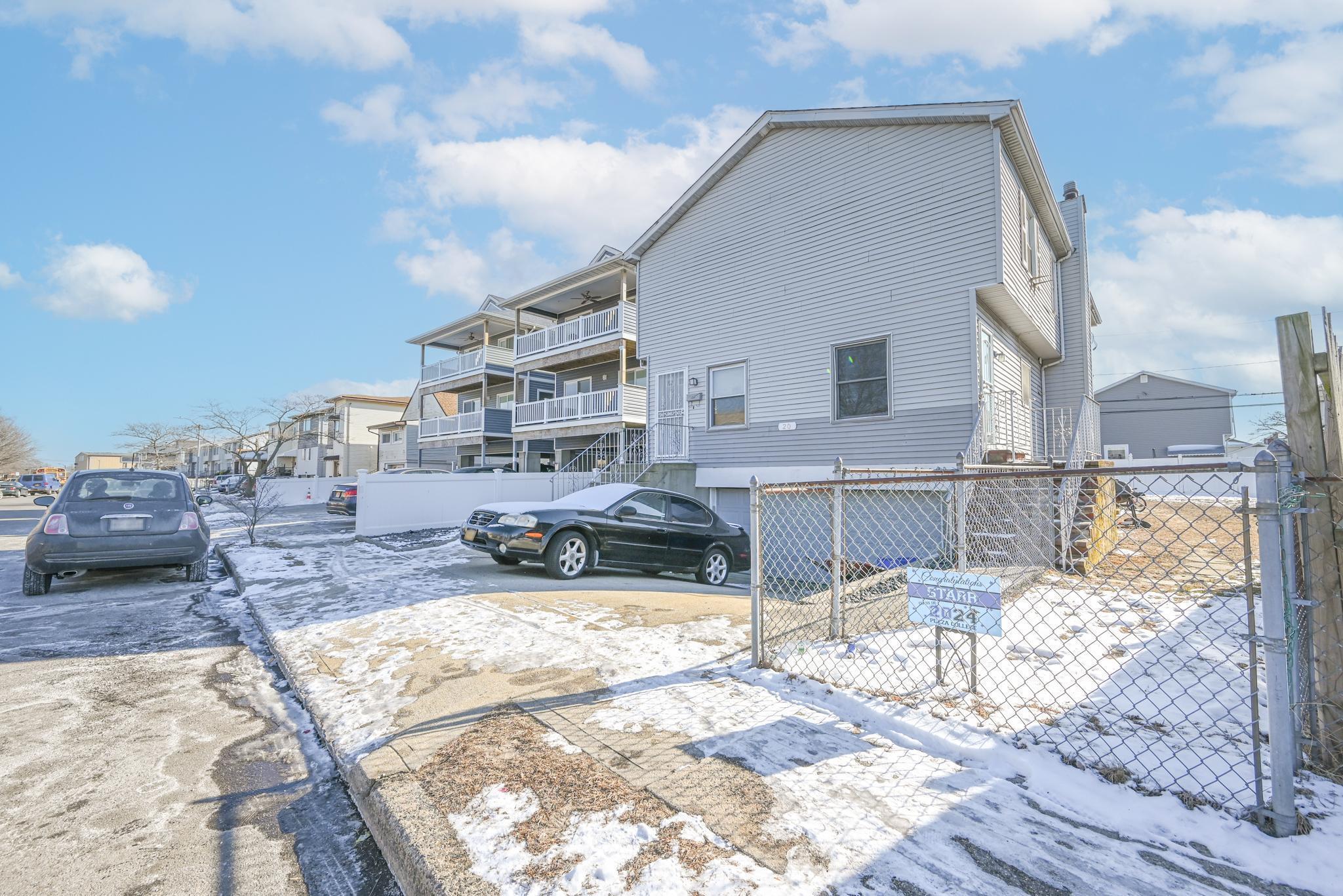 Single Family Pine  Nassau County, NY 11561, MLS-817997-3