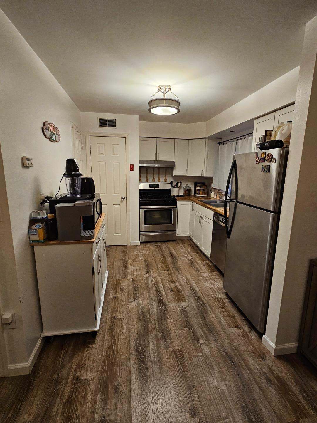 Single Family Walnut  Westchester County, NY 10701, MLS-818020-8