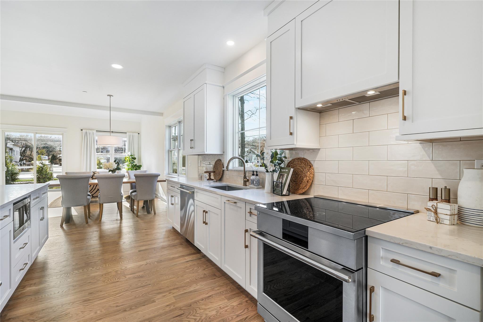 Condo Crompond  Westchester County, NY 10598, MLS-818089-4
